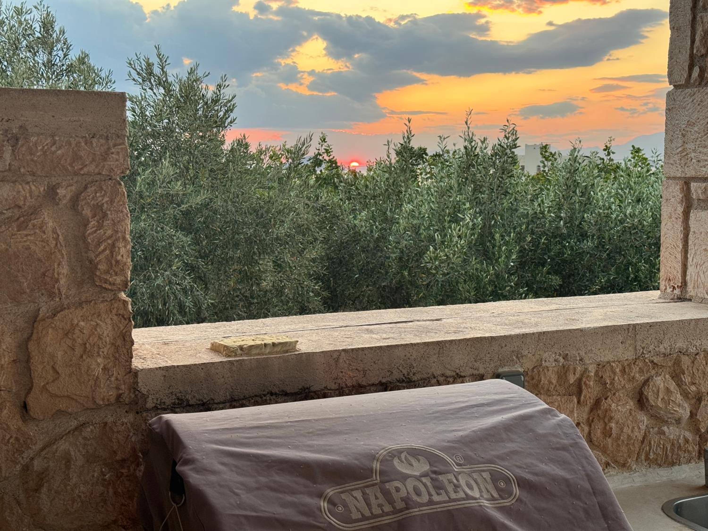 Villa Thea