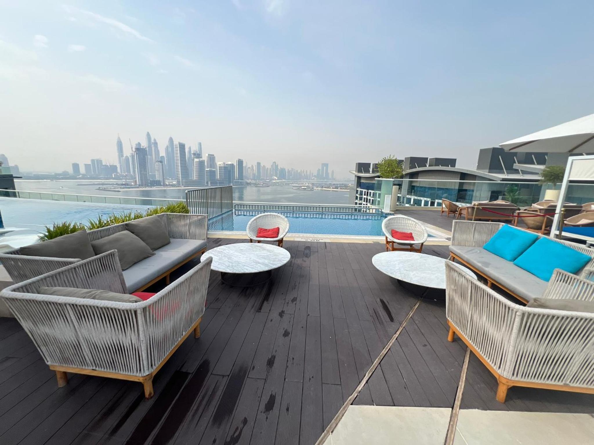 SevenPalm 2BR SeaView RooftopPool privBeach