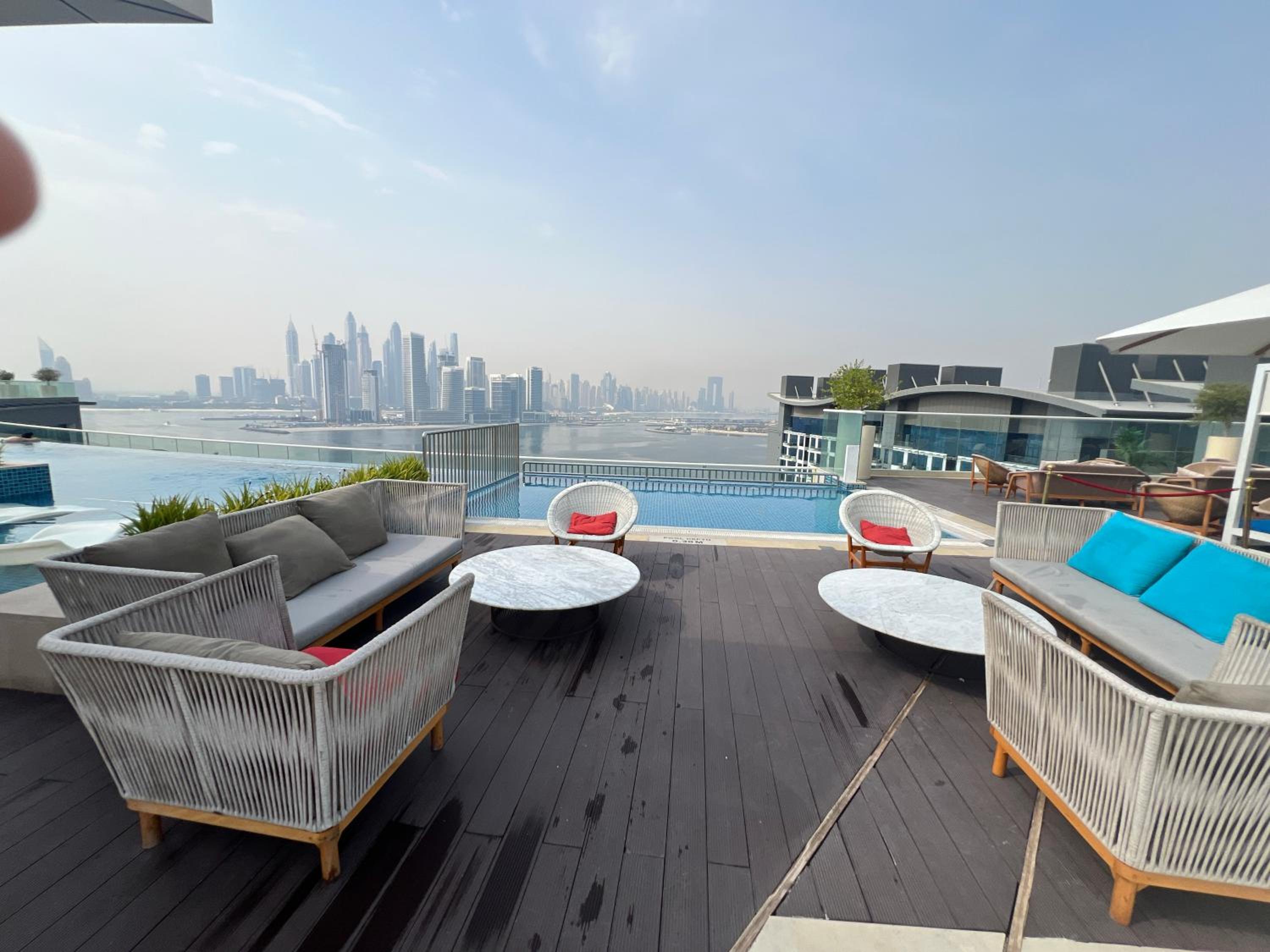 SevenPalm 2BR SeaView RooftopPool privBeach
