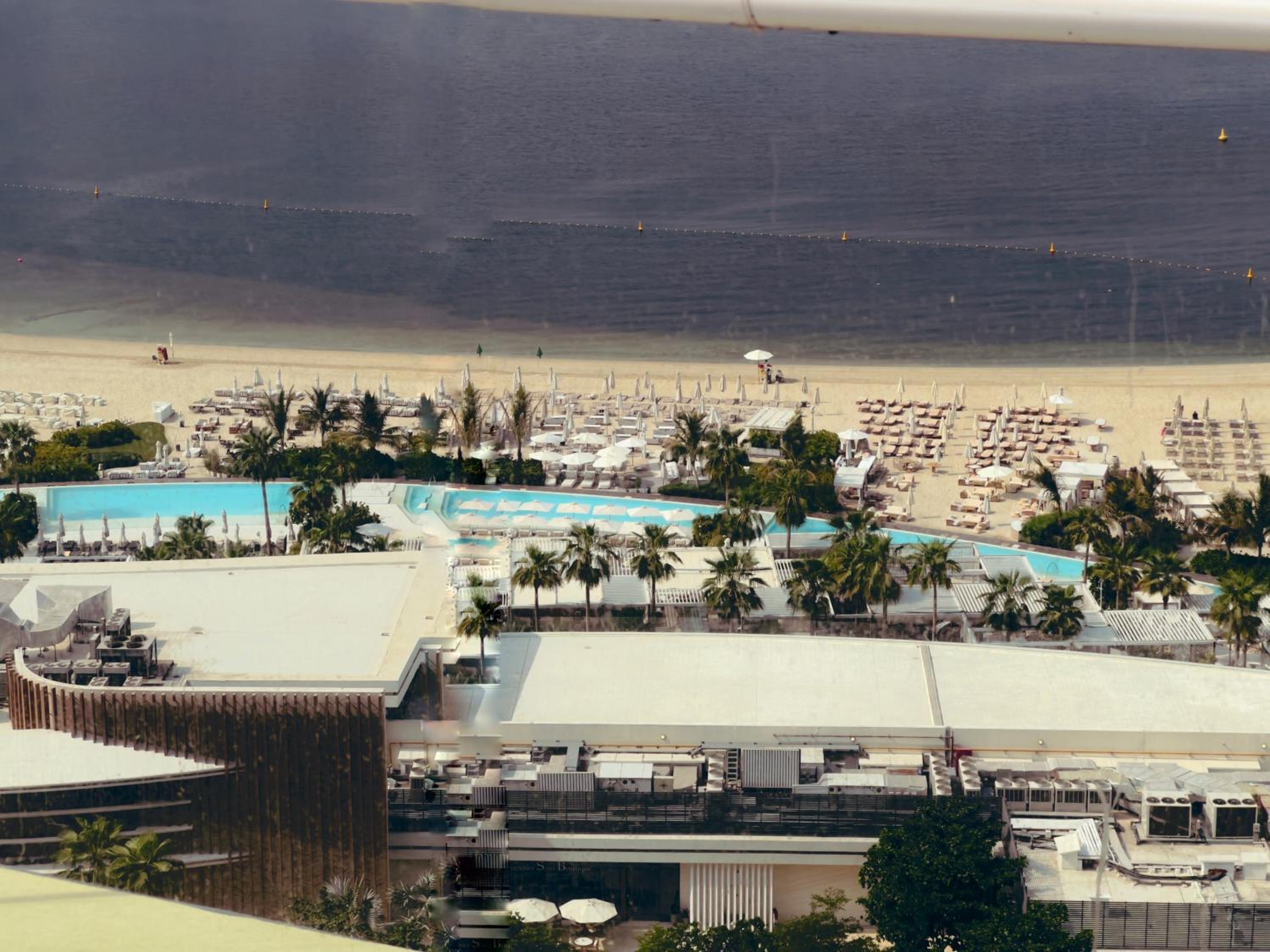 SevenPalm 2BR SeaView RooftopPool privBeach