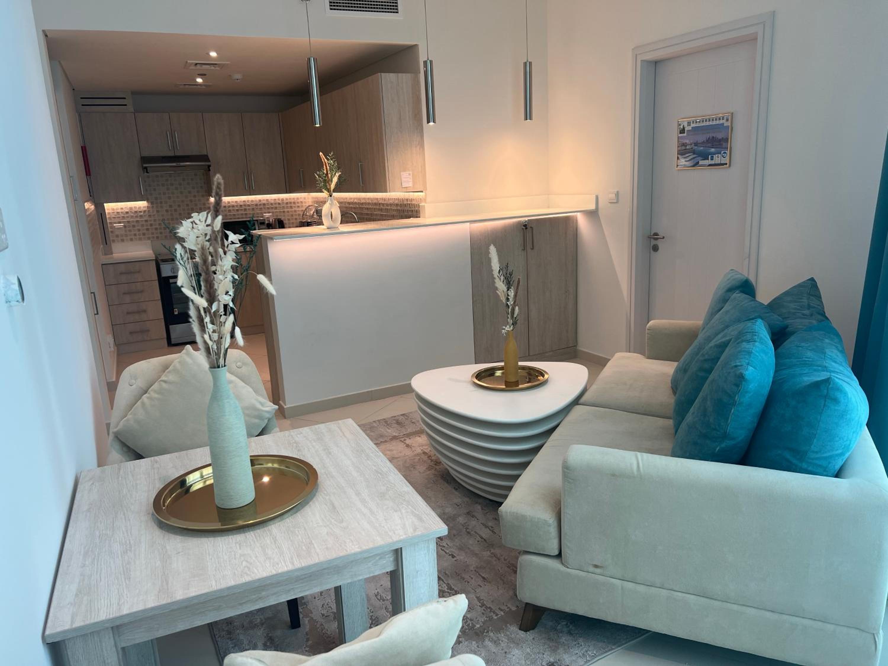 SevenPalm 2BR SeaView RooftopPool privBeach