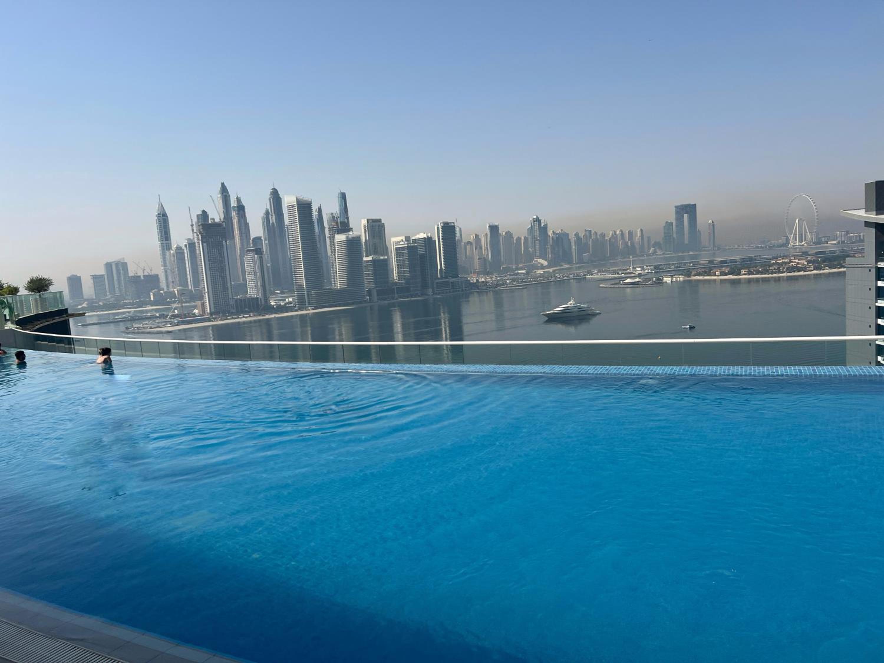 SevenPalm 2BR SeaView RooftopPool privBeach