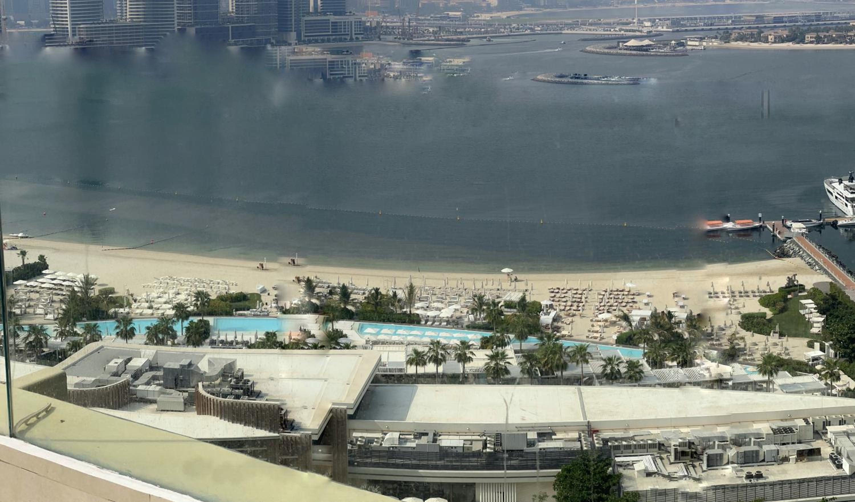 SevenPalm 2BR SeaView RooftopPool privBeach