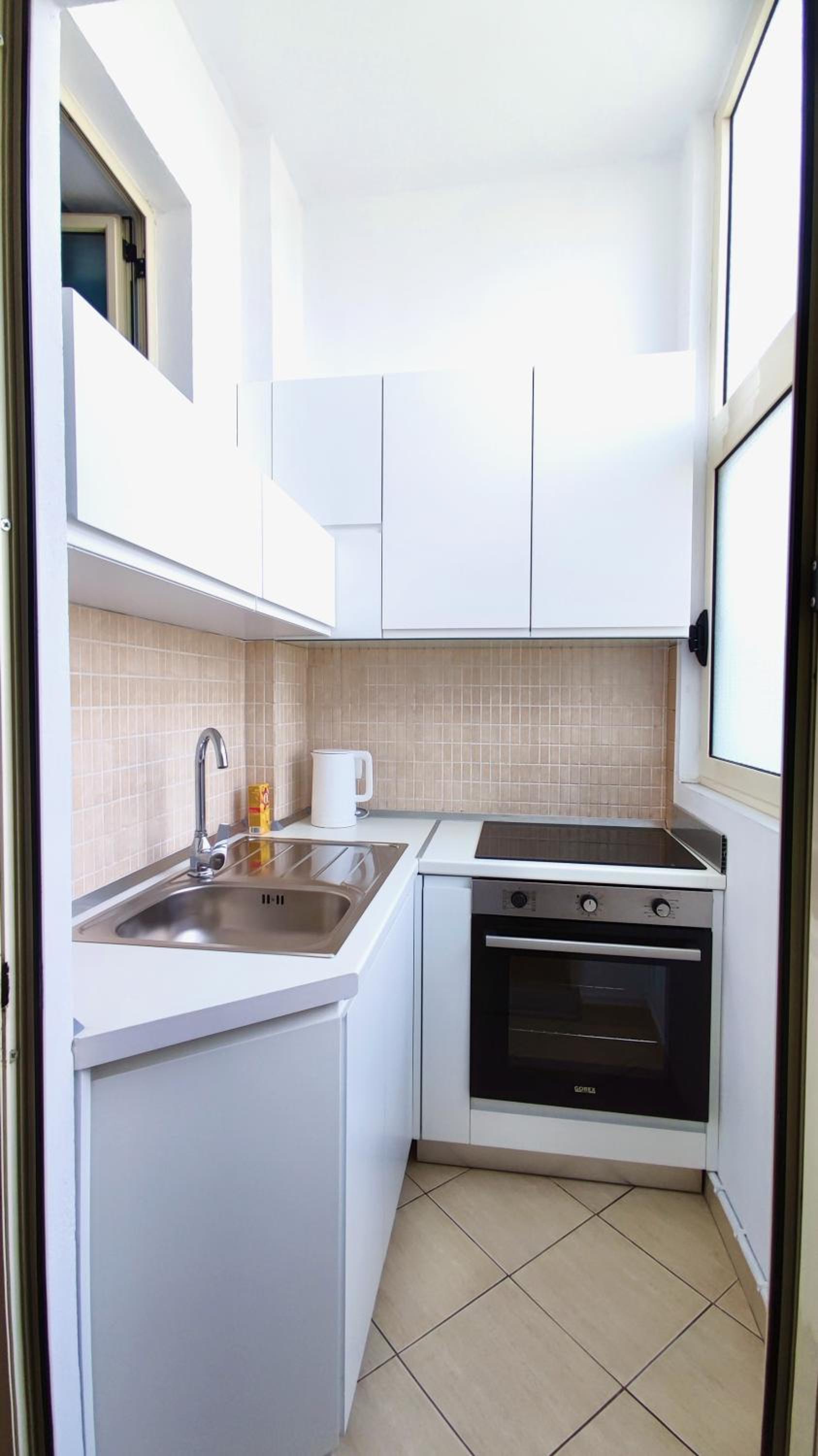 Central Studio Apartment Vlorë
