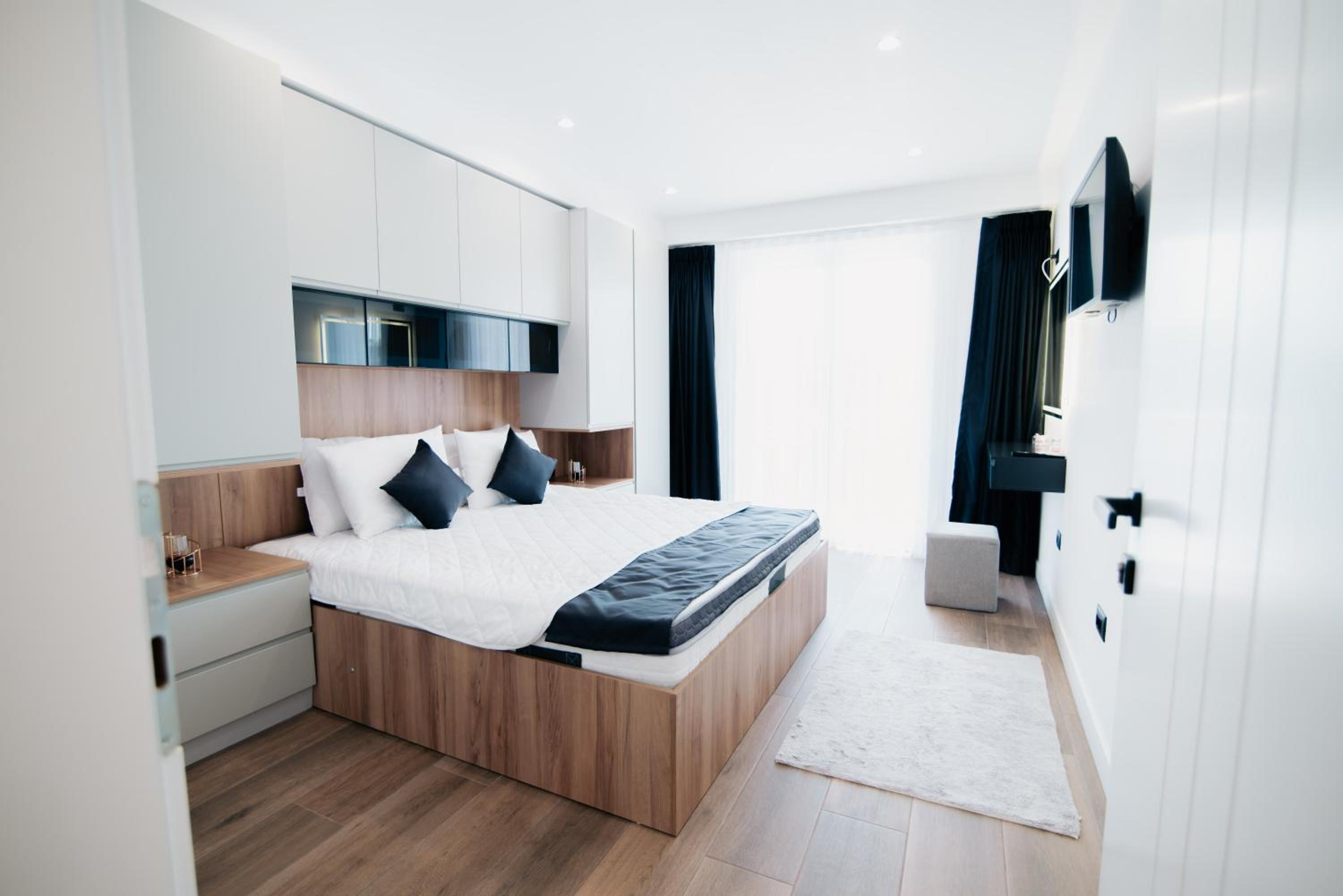 Froa Luxury Apartment