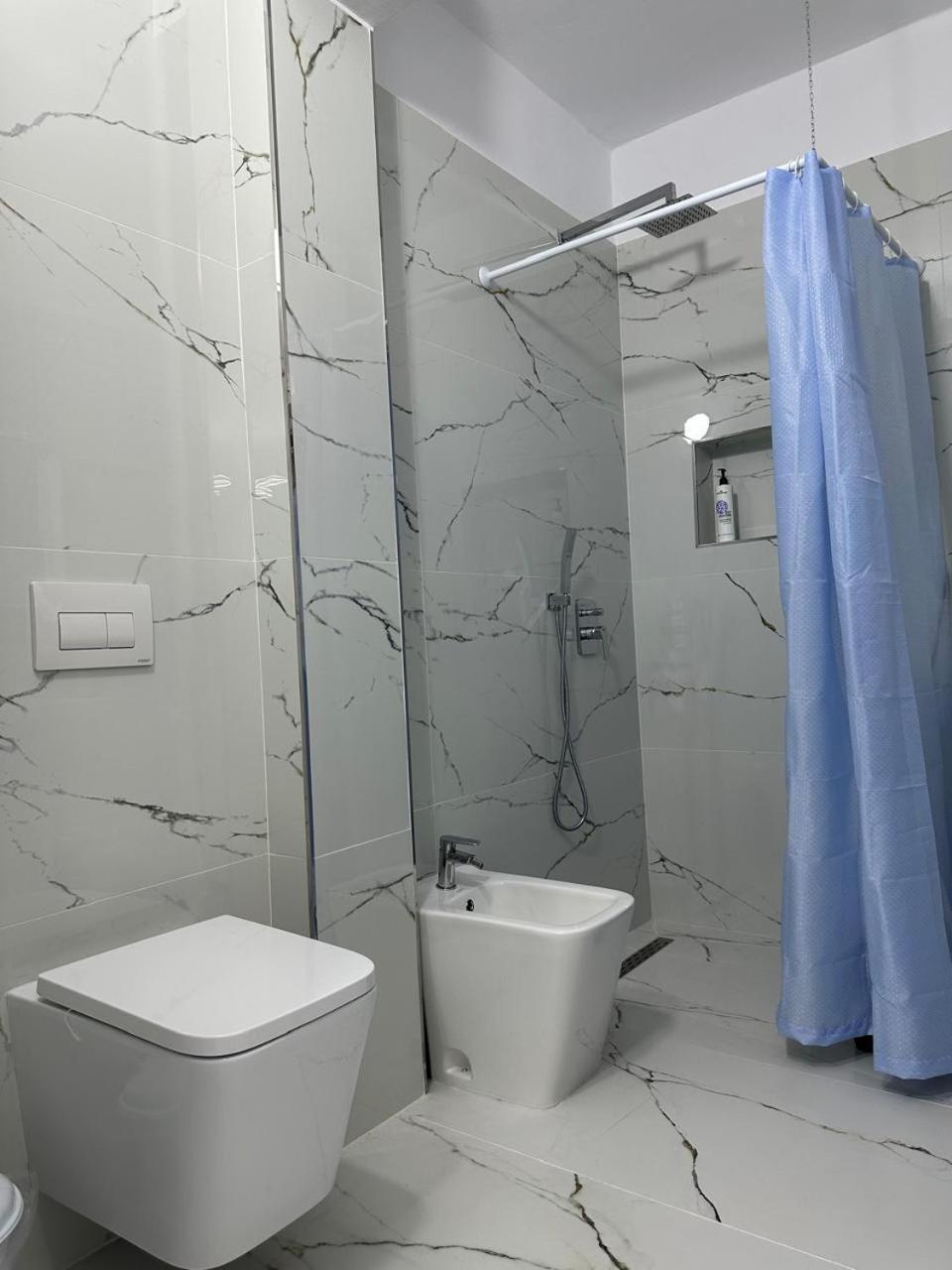 Seafoam Sands Apartment