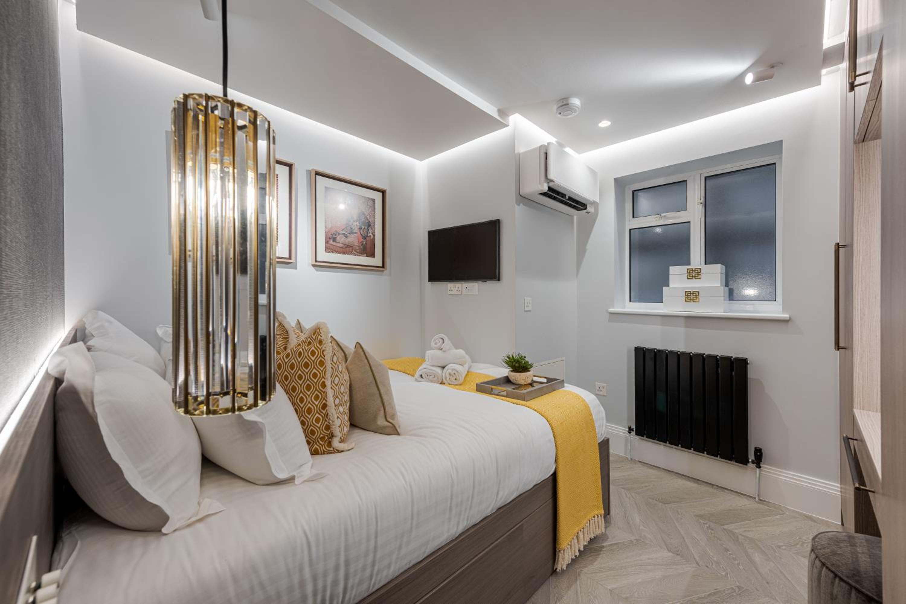 Luxurious 2Bd 2Bth Apartment in Knightsbridge with AC