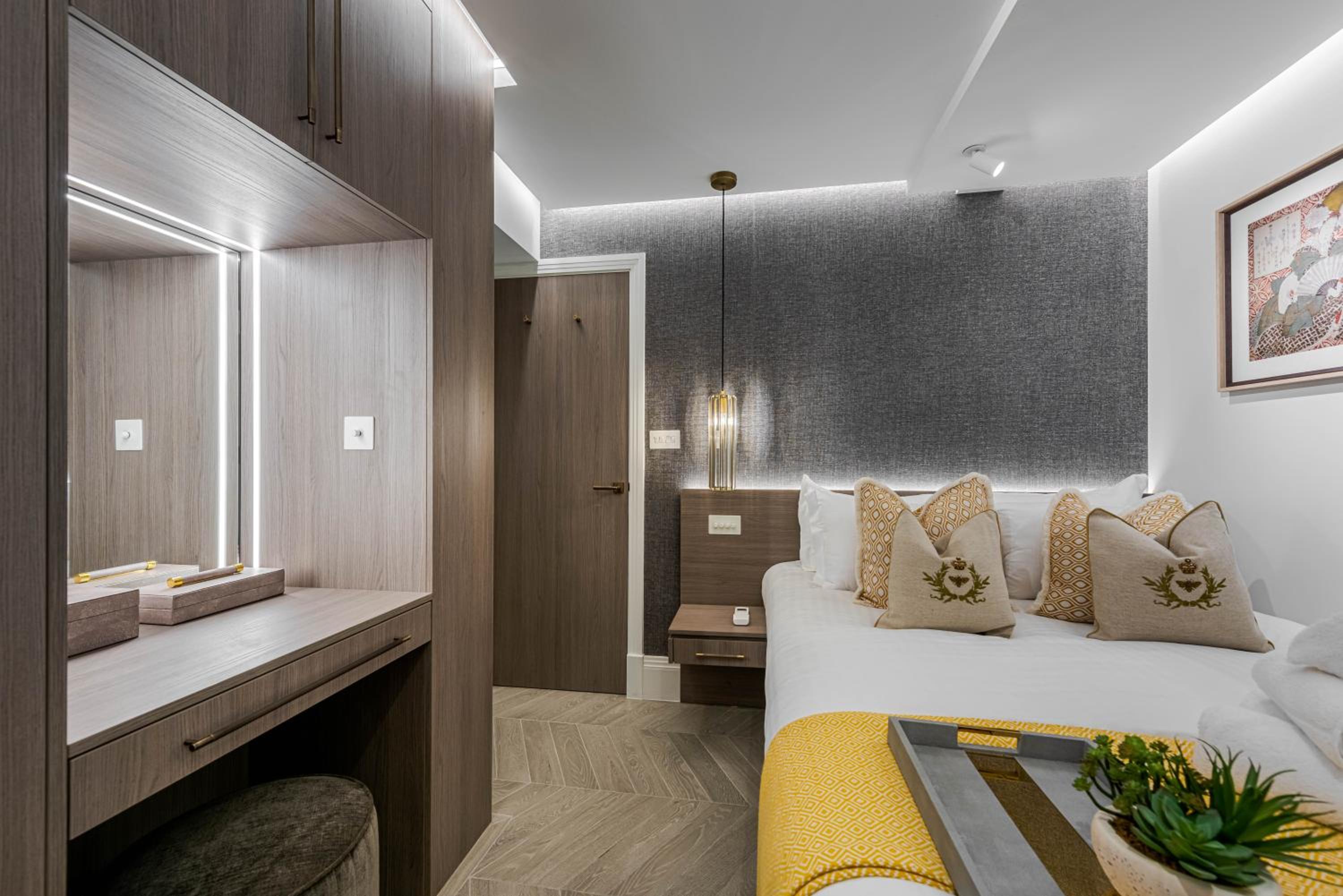 Luxurious 2Bd 2Bth Apartment in Knightsbridge with AC