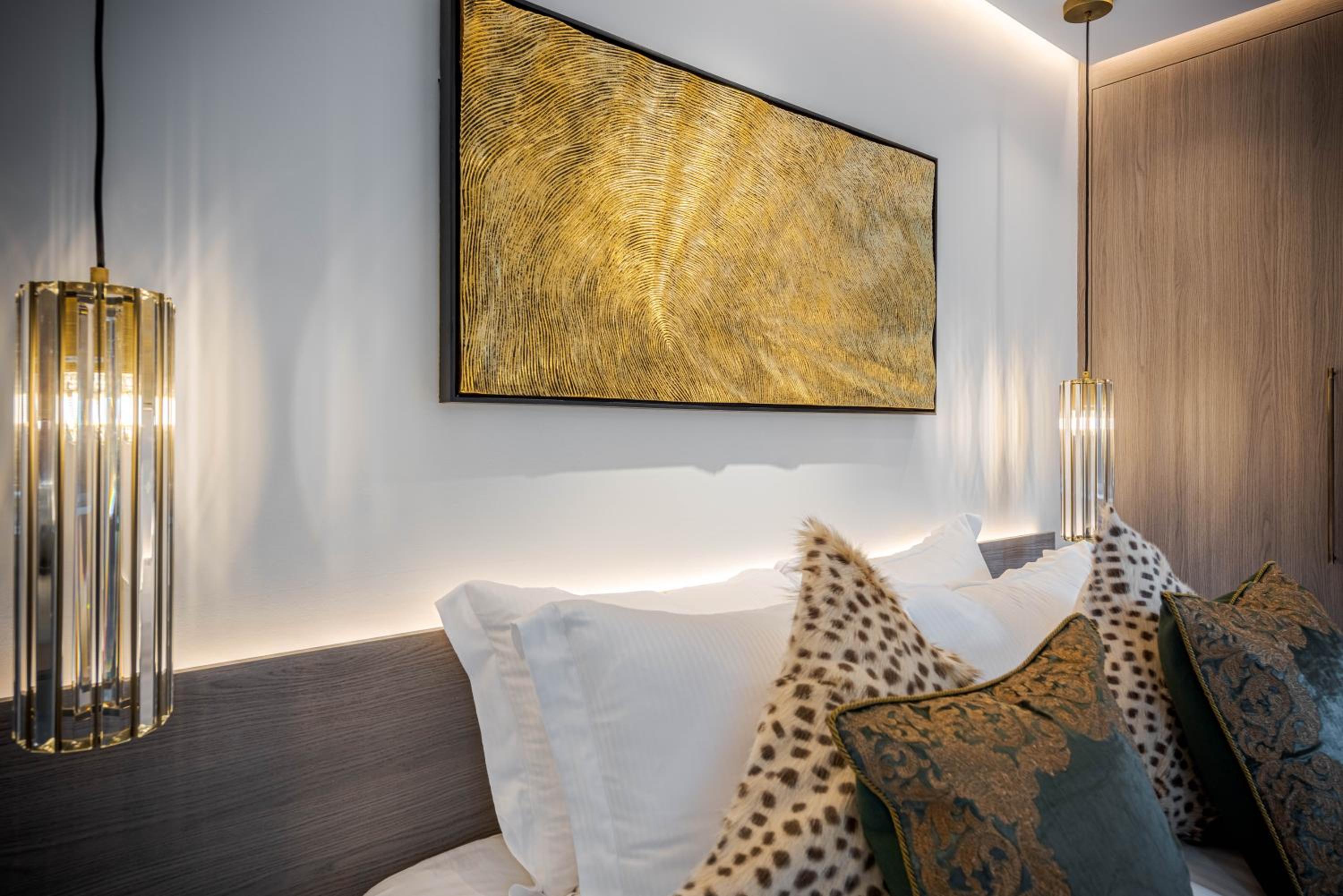 Luxurious 2Bd 2Bth Apartment in Knightsbridge with AC