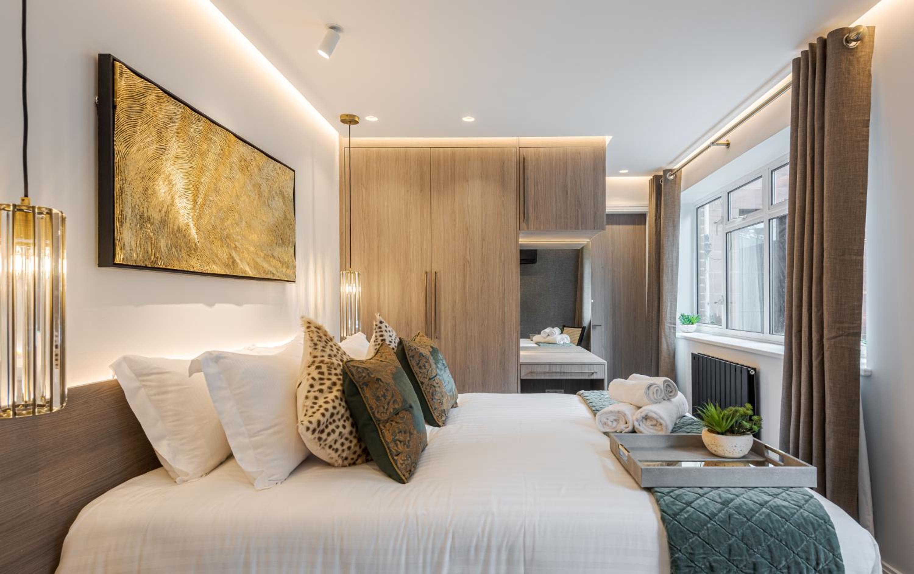 Luxurious 2Bd 2Bth Apartment in Knightsbridge with AC