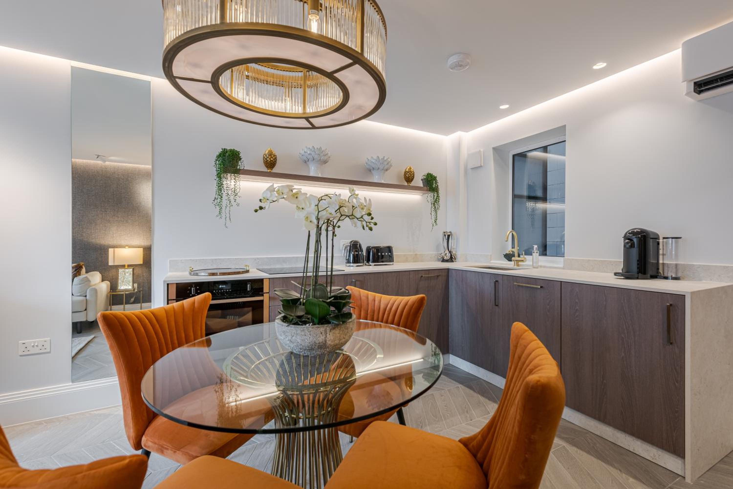 Luxurious 2Bd 2Bth Apartment in Knightsbridge with AC