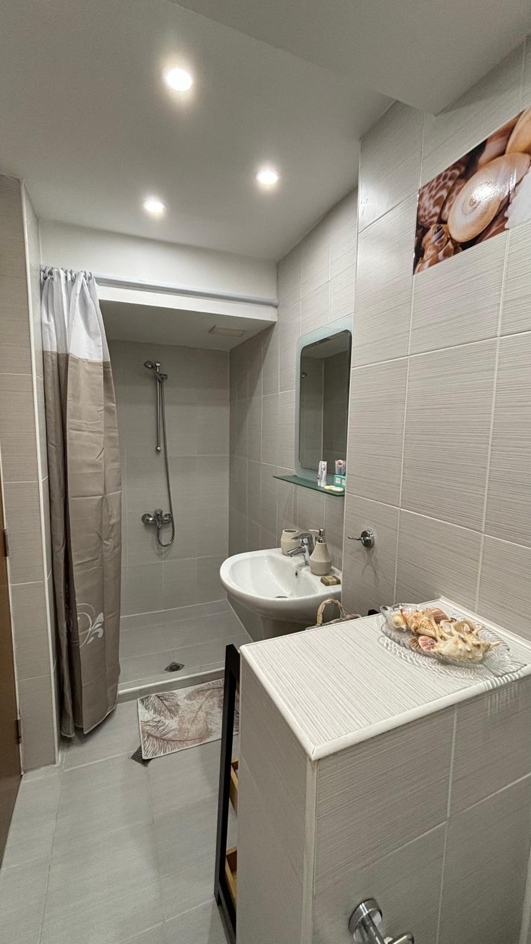 Cozy brand new apartment with Air Conditioner and garden view