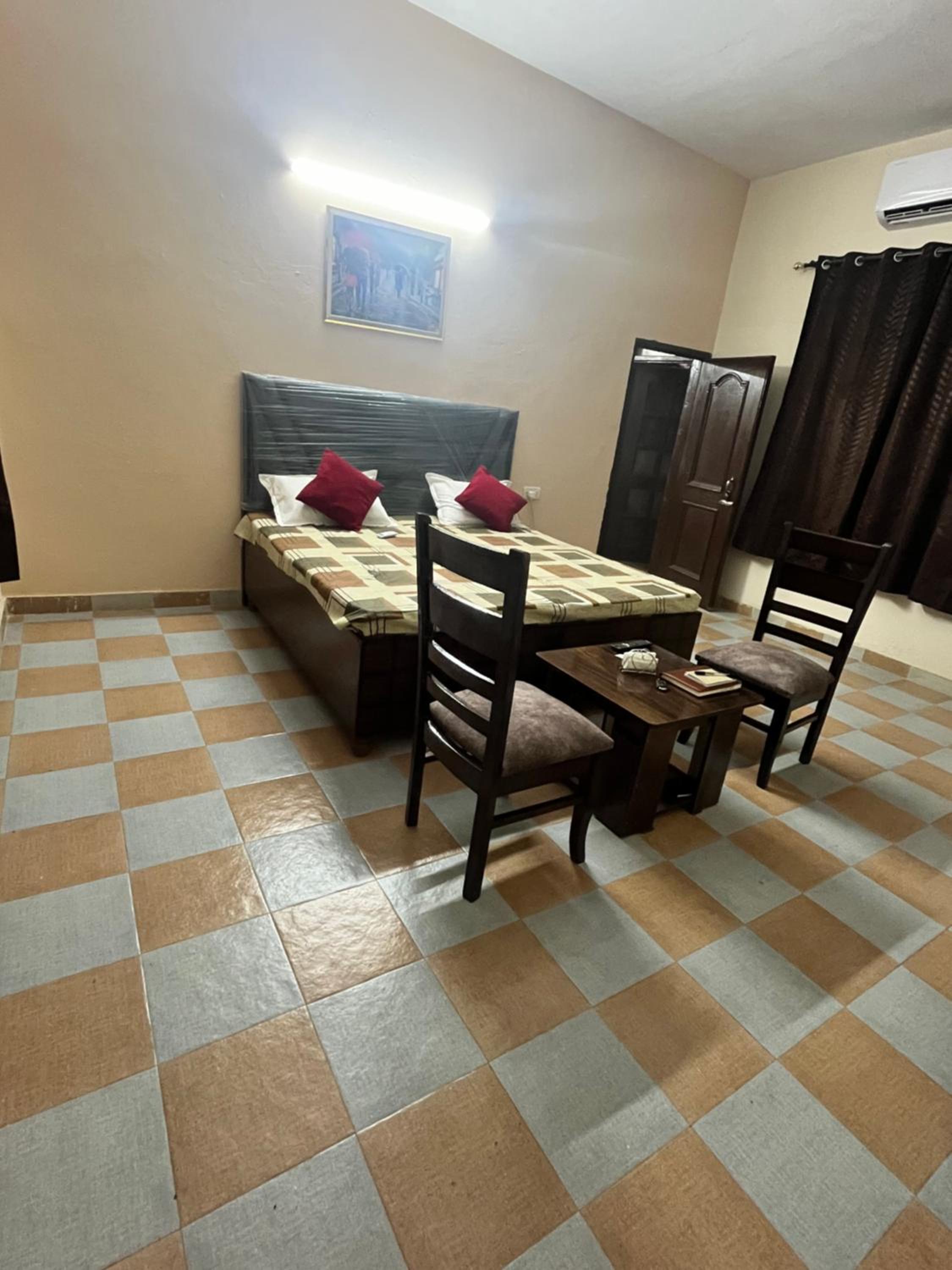 hotel room