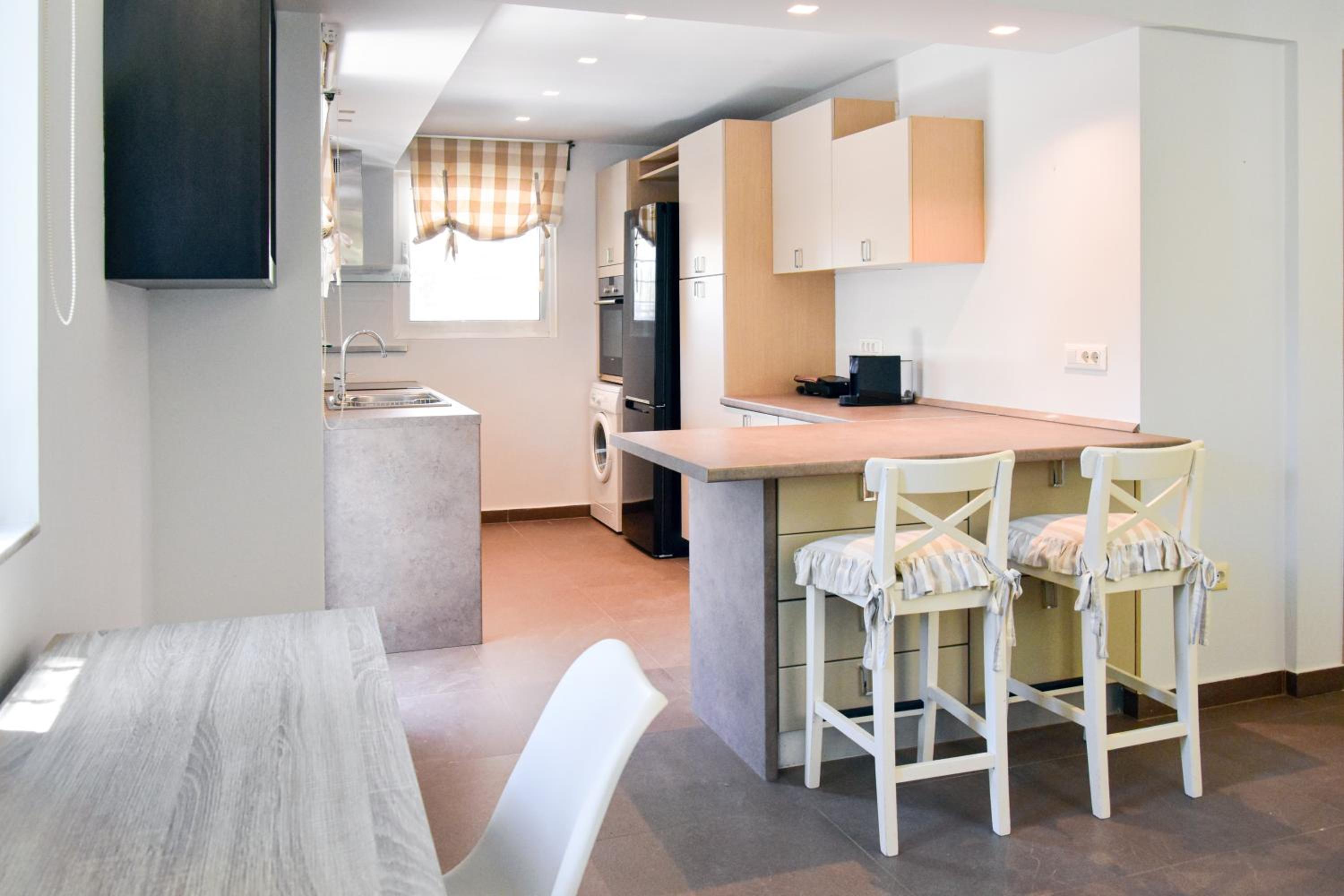 Stylish apartment in Vouliagmeni