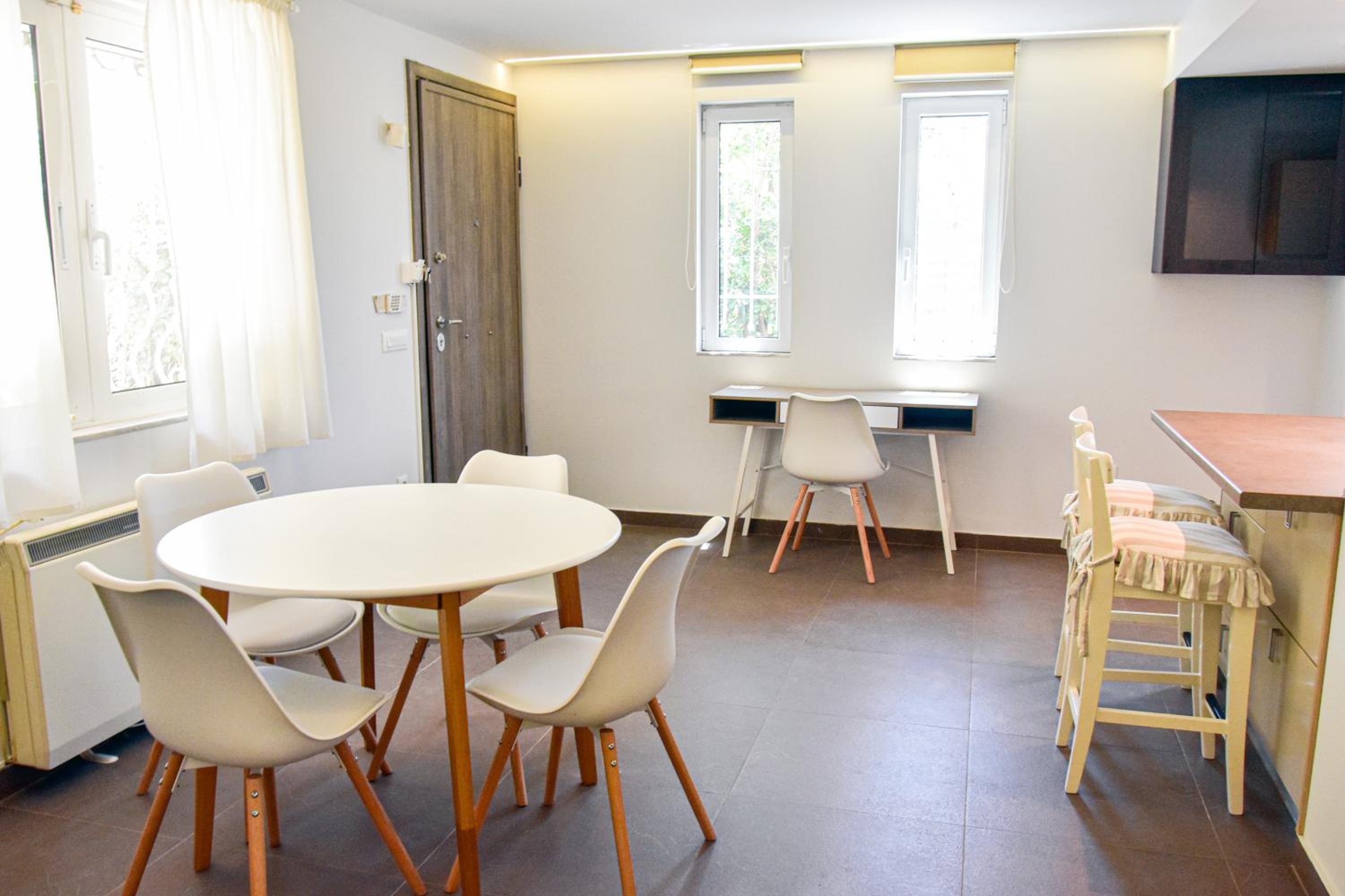Stylish apartment in Vouliagmeni