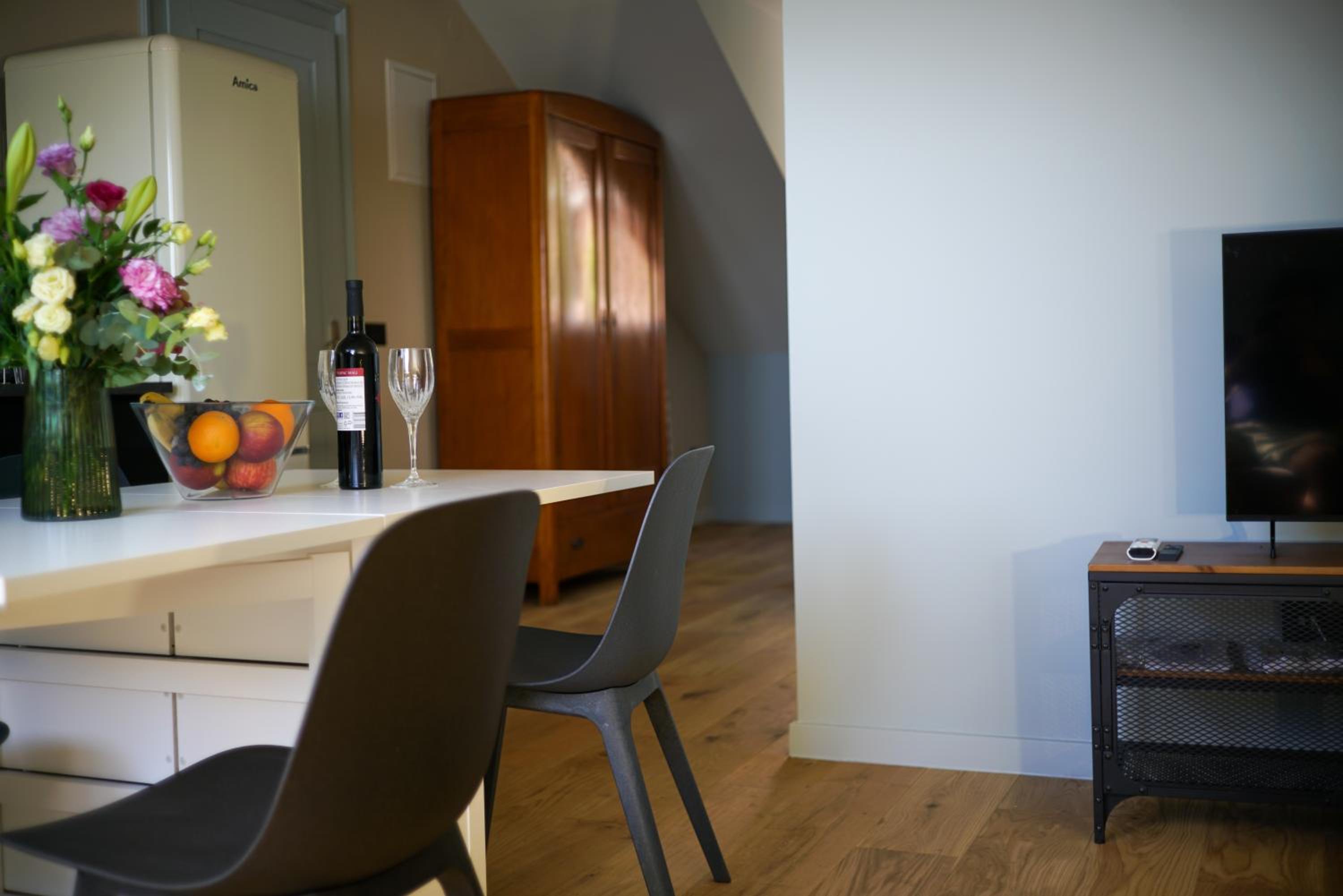Onyx apartment & room