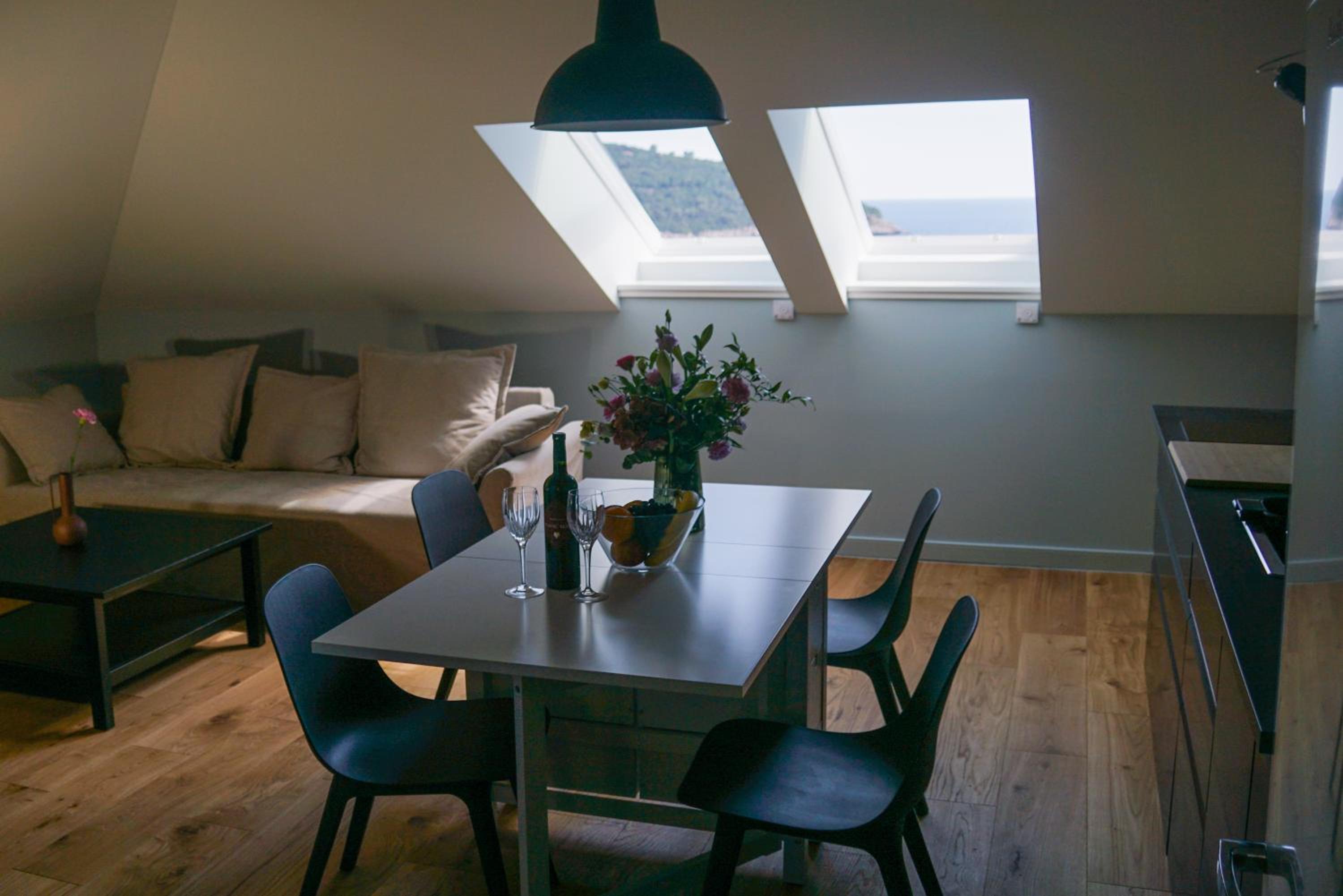 Onyx apartment & room