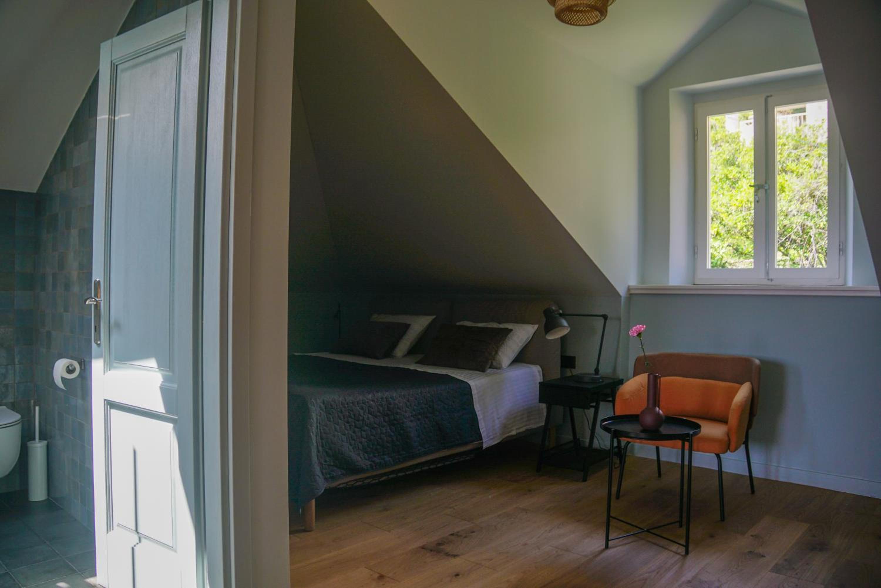 Onyx apartment & room