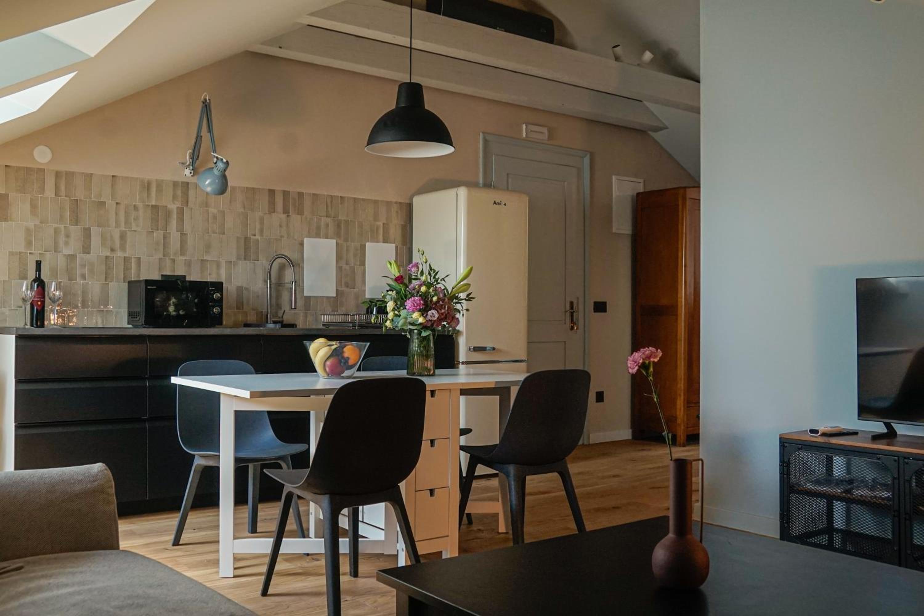 Onyx apartment & room