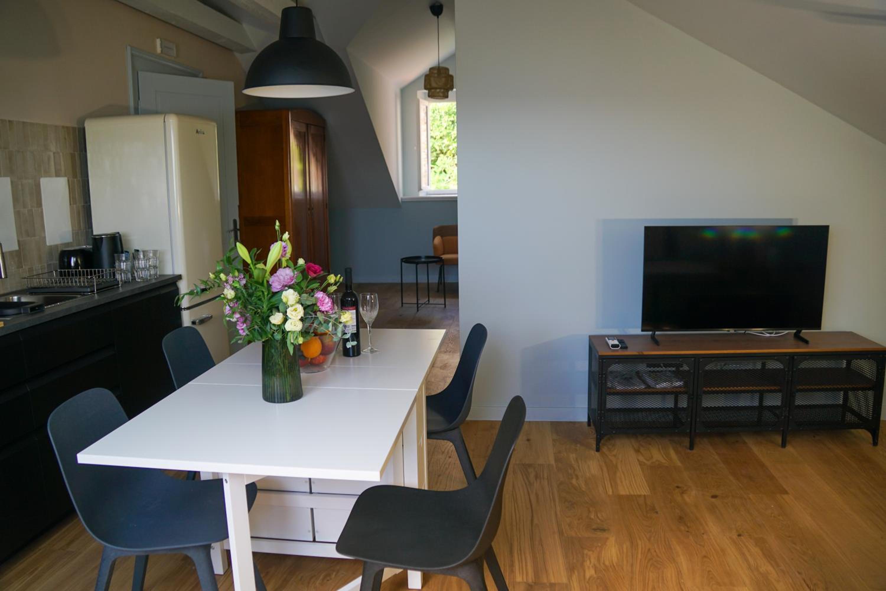 Onyx apartment & room