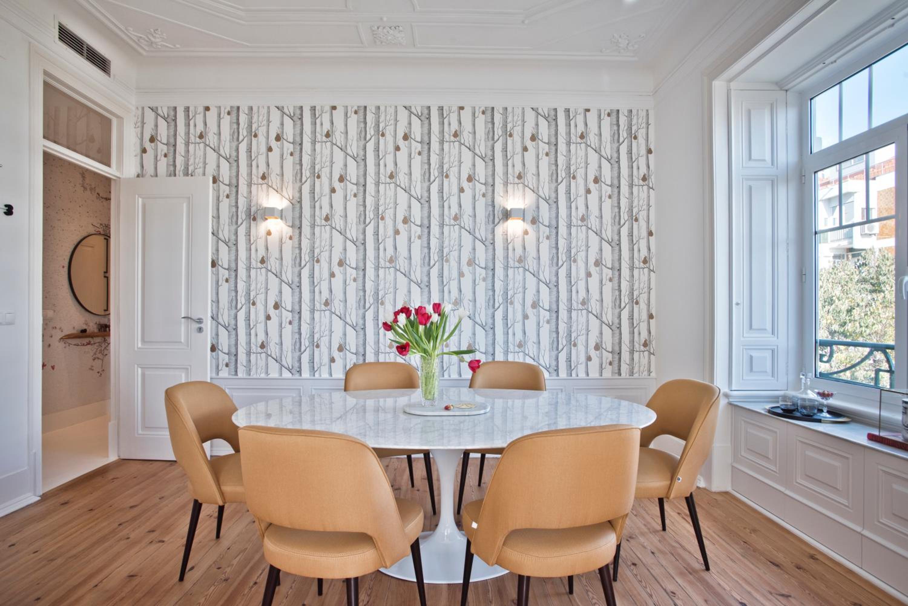 Stylish Estrela Apartment by LovelyStay