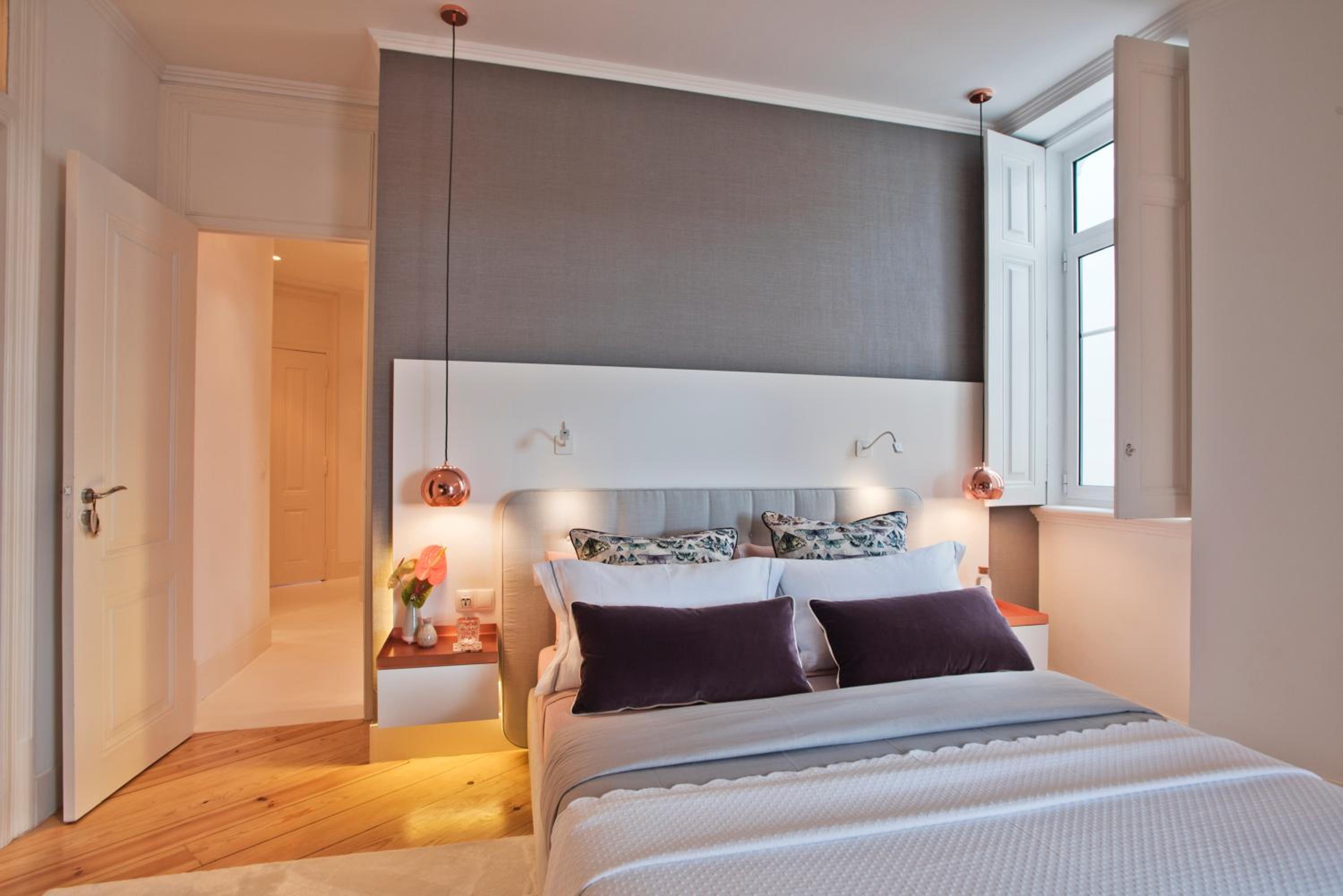 Stylish Estrela Apartment by LovelyStay