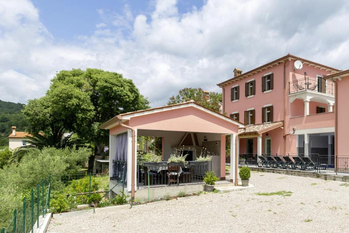 Villa Oliva Vilea in Sveta Marina - Haus für 8 Personen view 3
