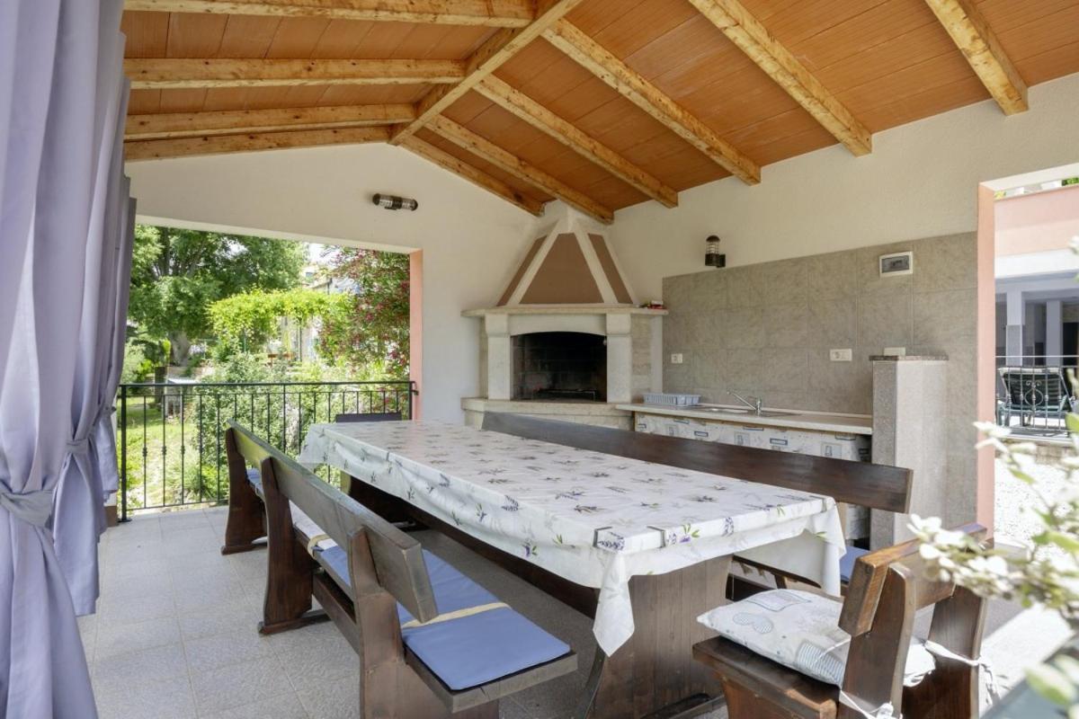 Villa Oliva Vilea in Sveta Marina - Haus für 8 Personen view 5