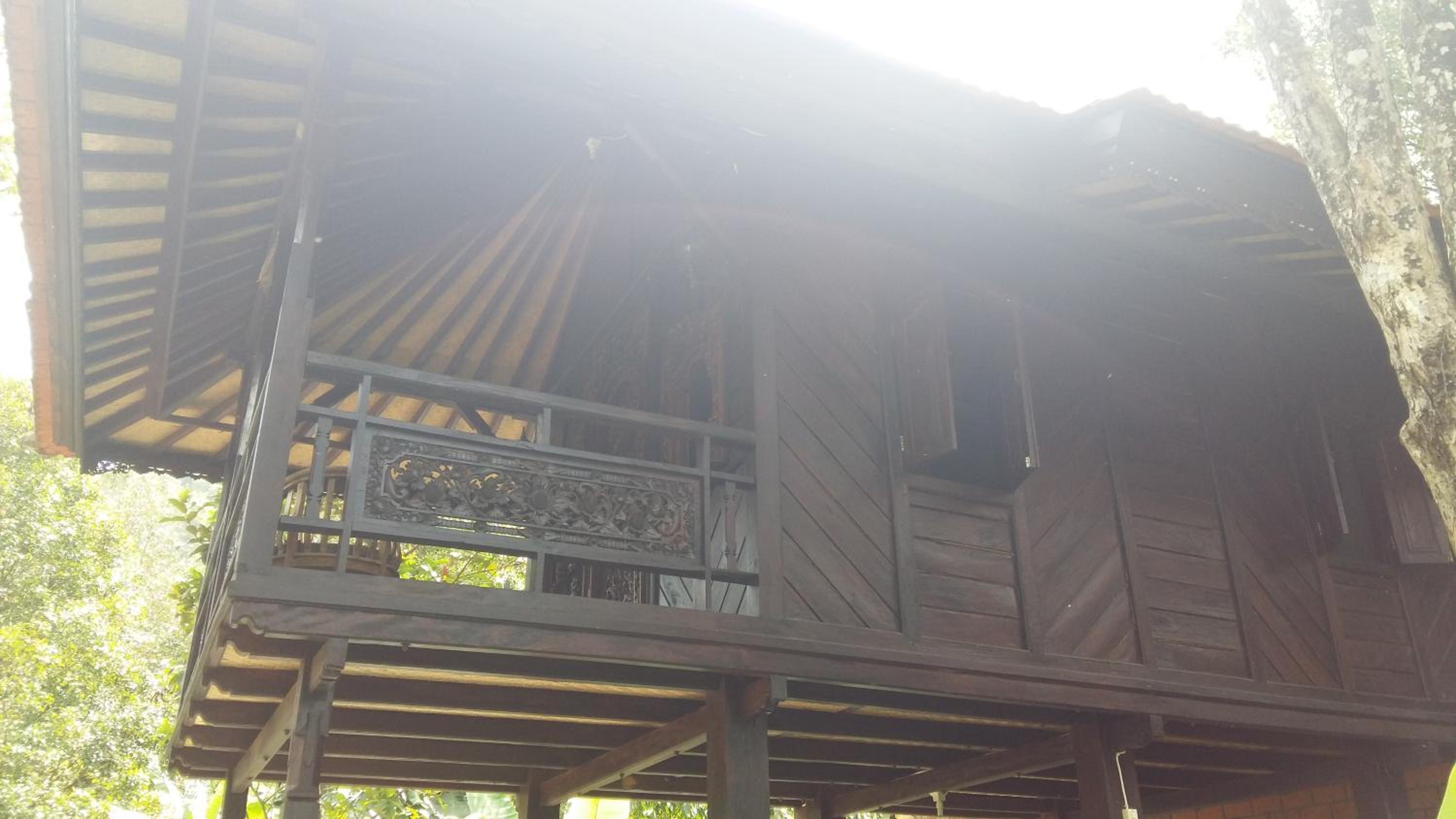 Melanting Cottages