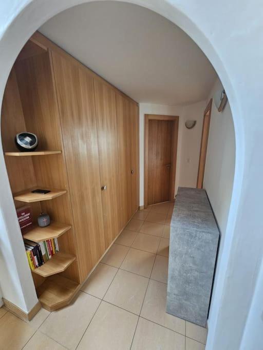 Stunning Apartment next to Sion