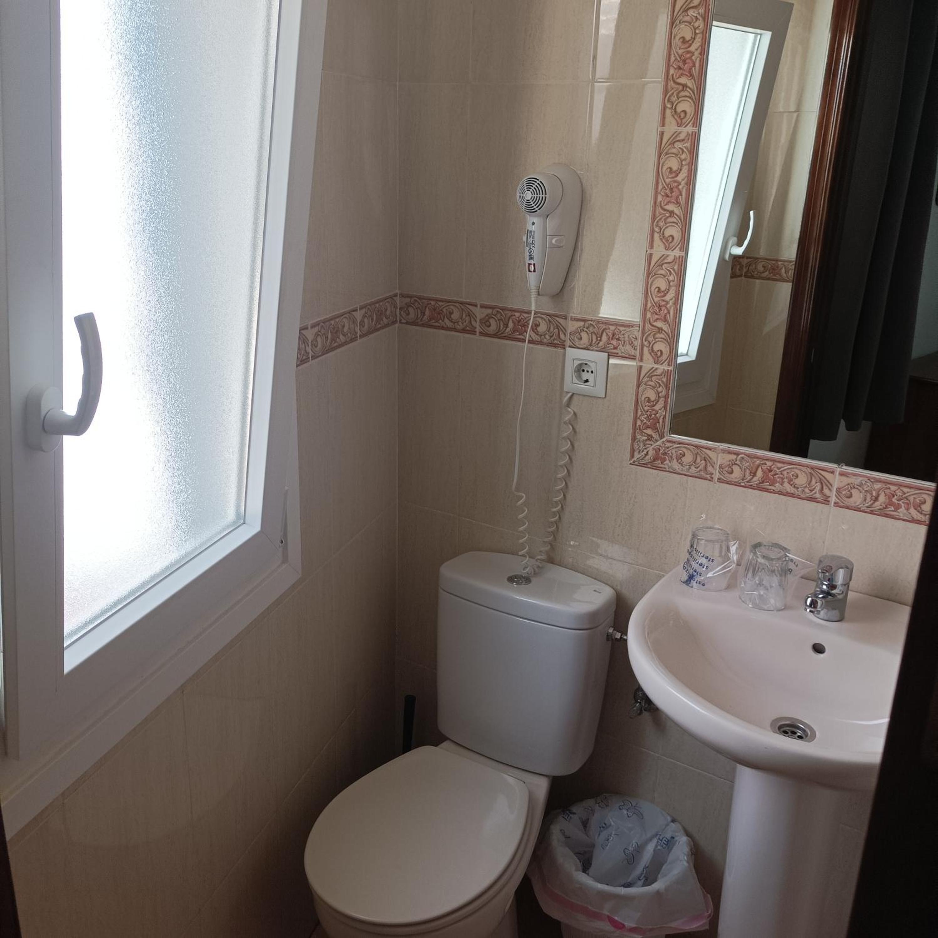 Hostal Carlos 2