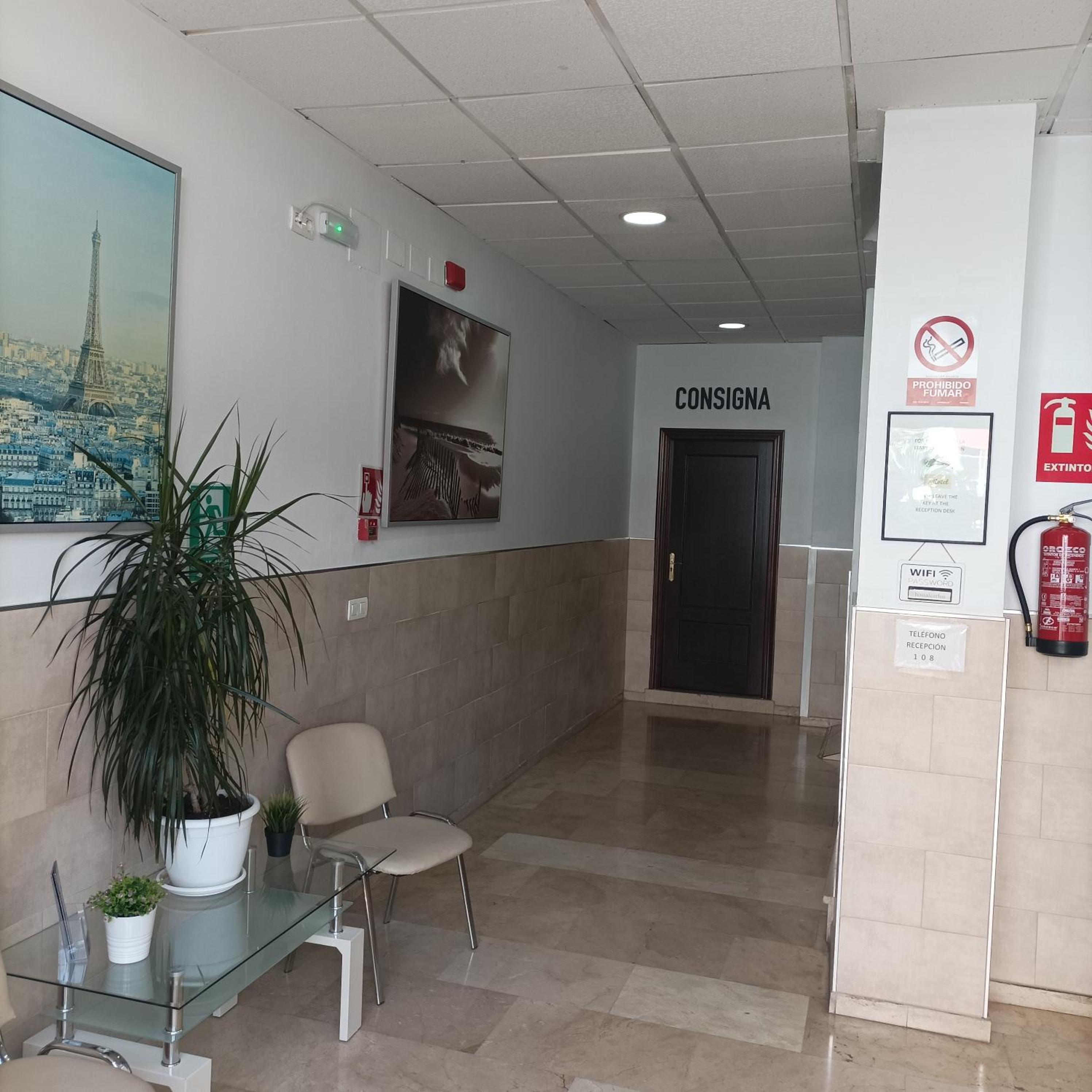 Hostal Carlos 2
