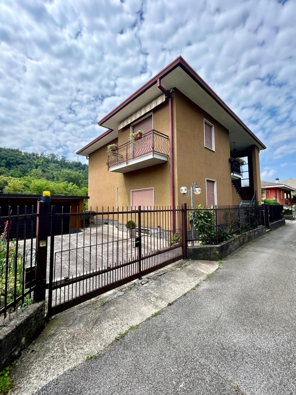 Kibilu - Cittiglio vicinanze Ospedale, Lago Maggiore