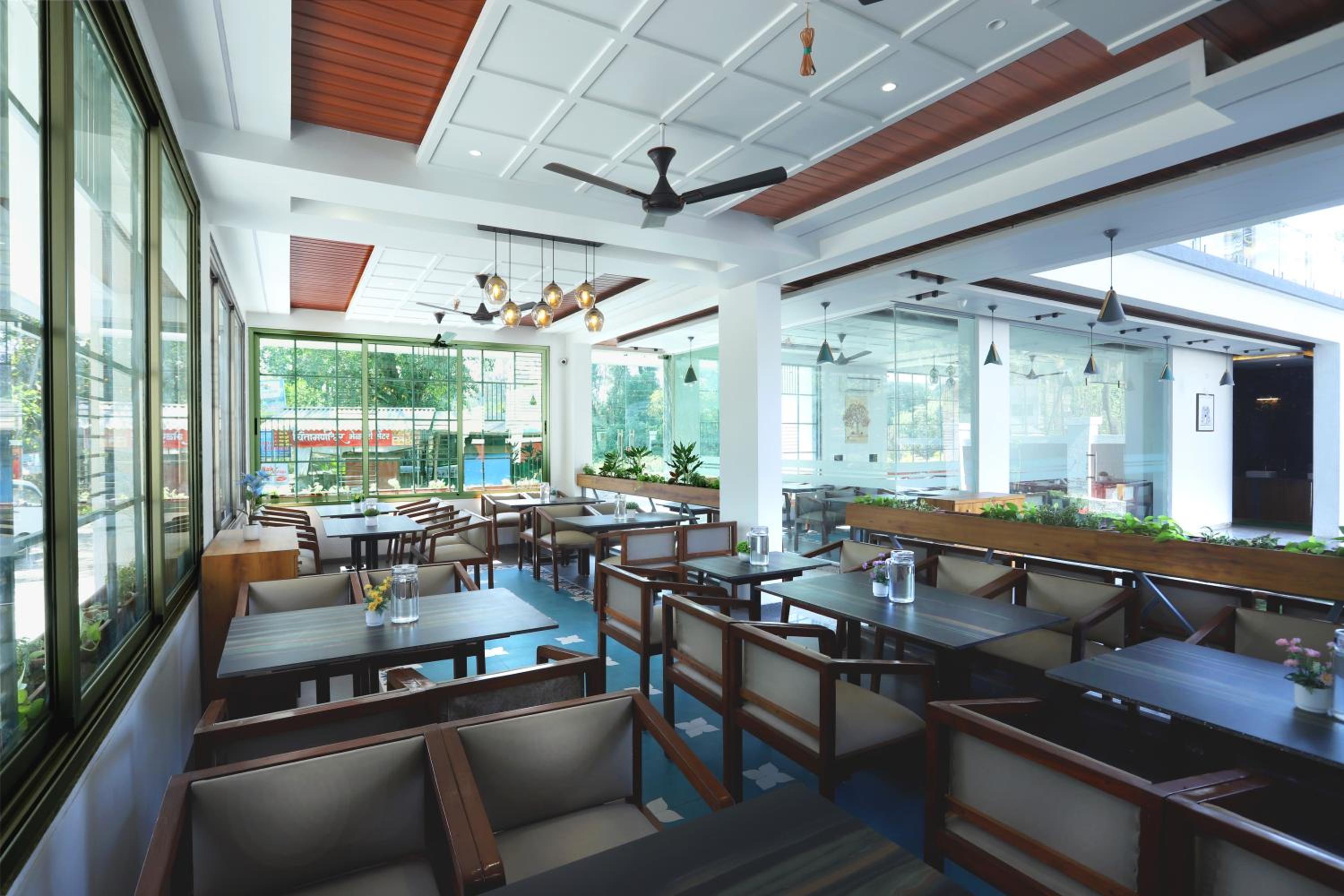 Sandhya Manohar Beach Resort, view 3