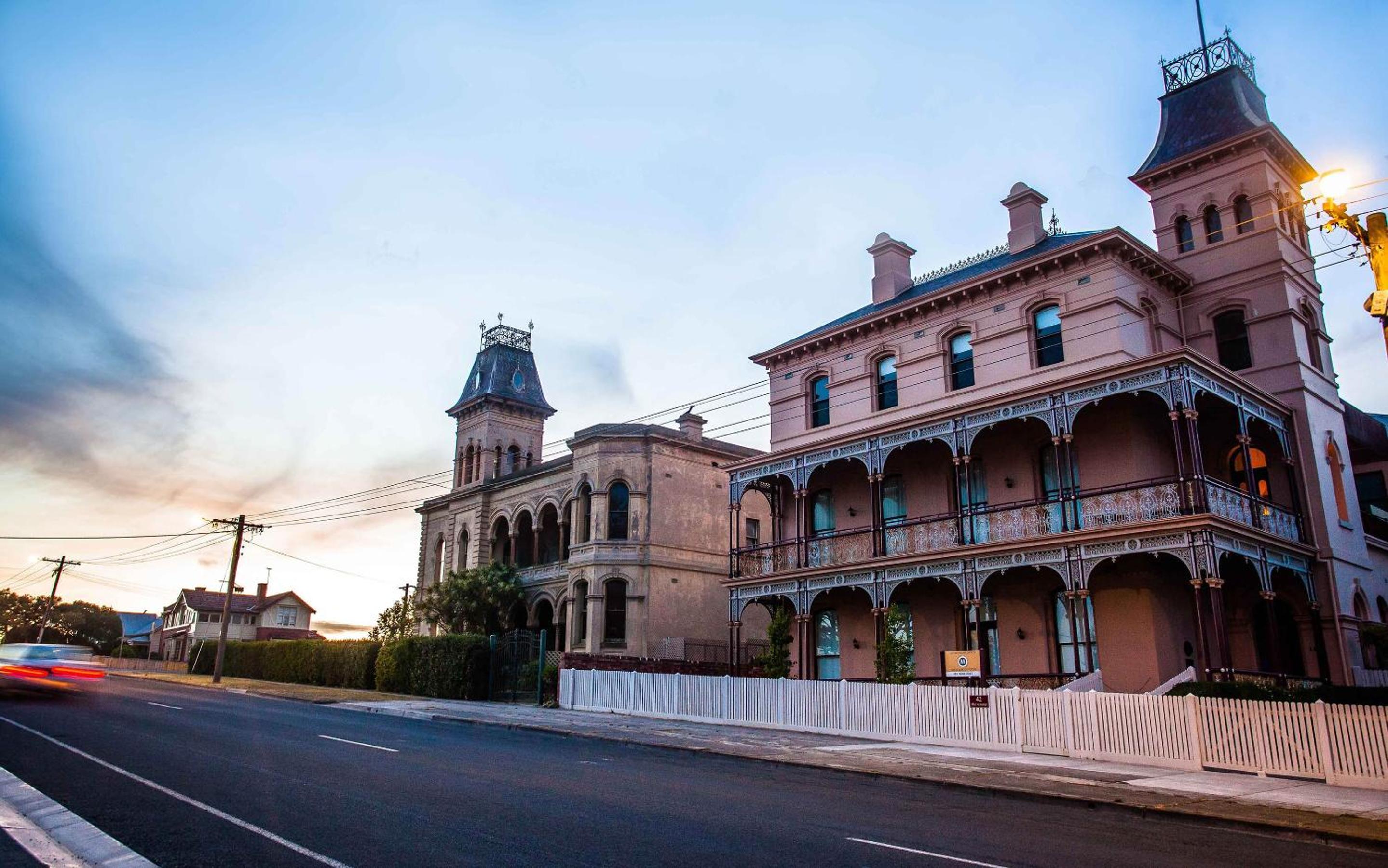 Point Lonsdale Holiday Apartments