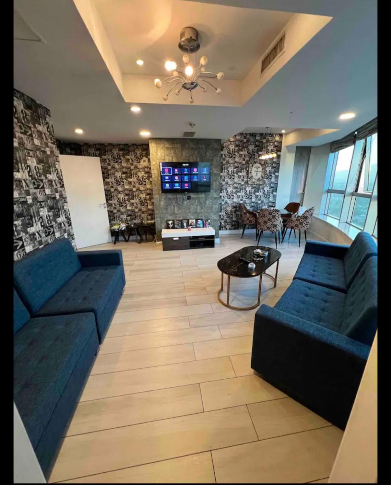 Lavish one bed room in Centaurus
