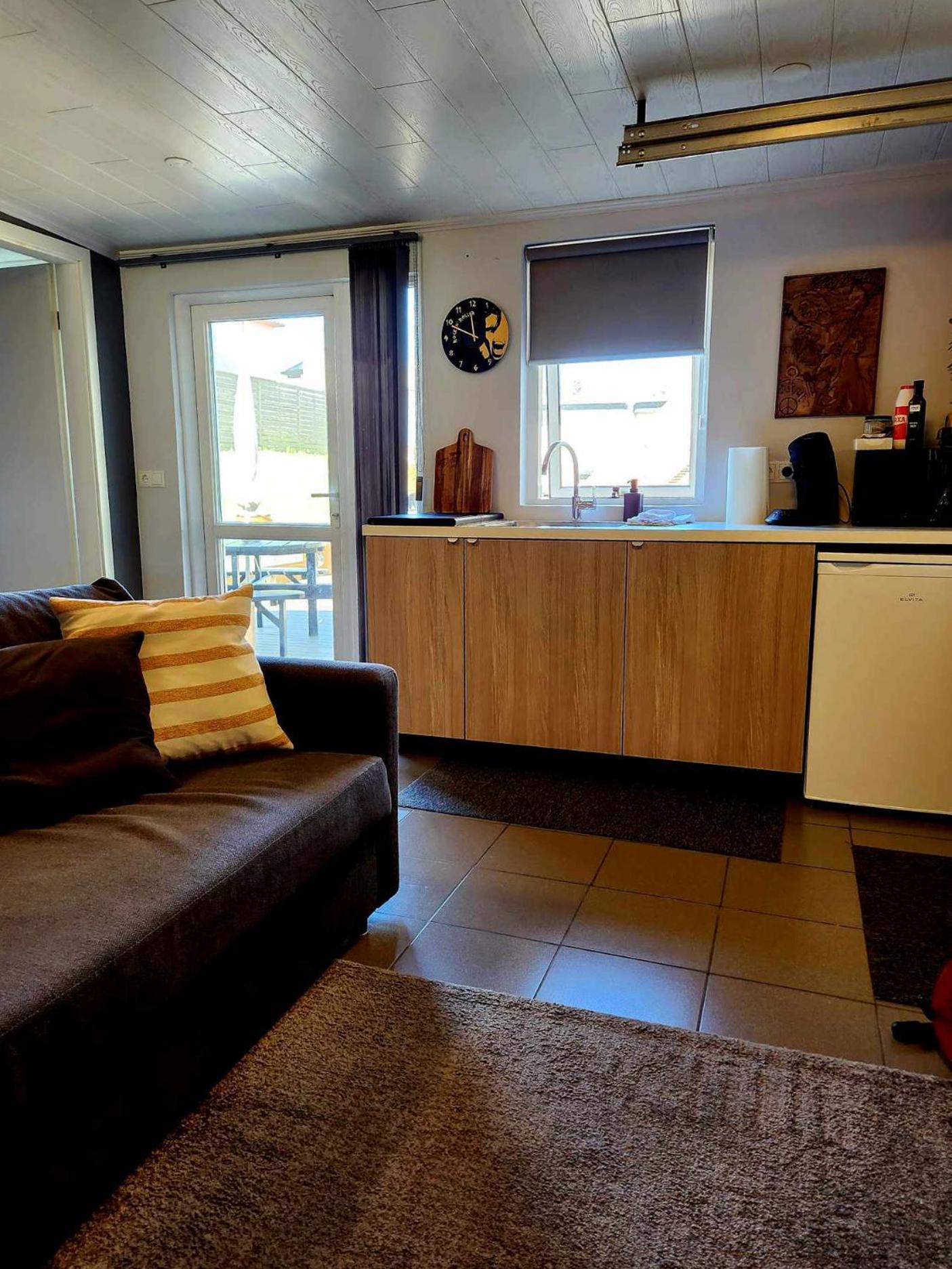 Studio Seven 7 view 2