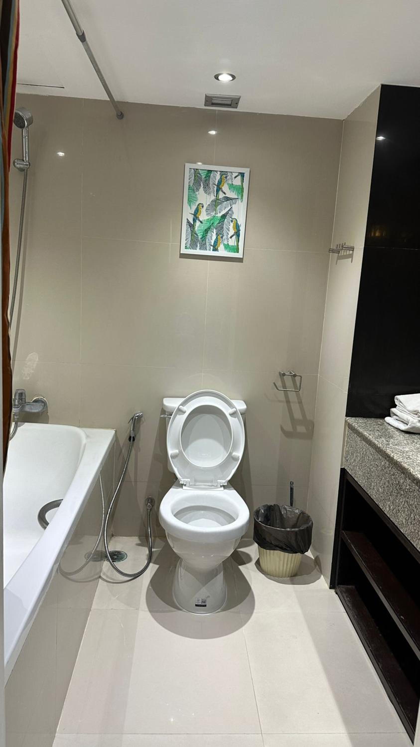 Affordable Serviced Apartment Nana - Omni Tower Sukhumvit location