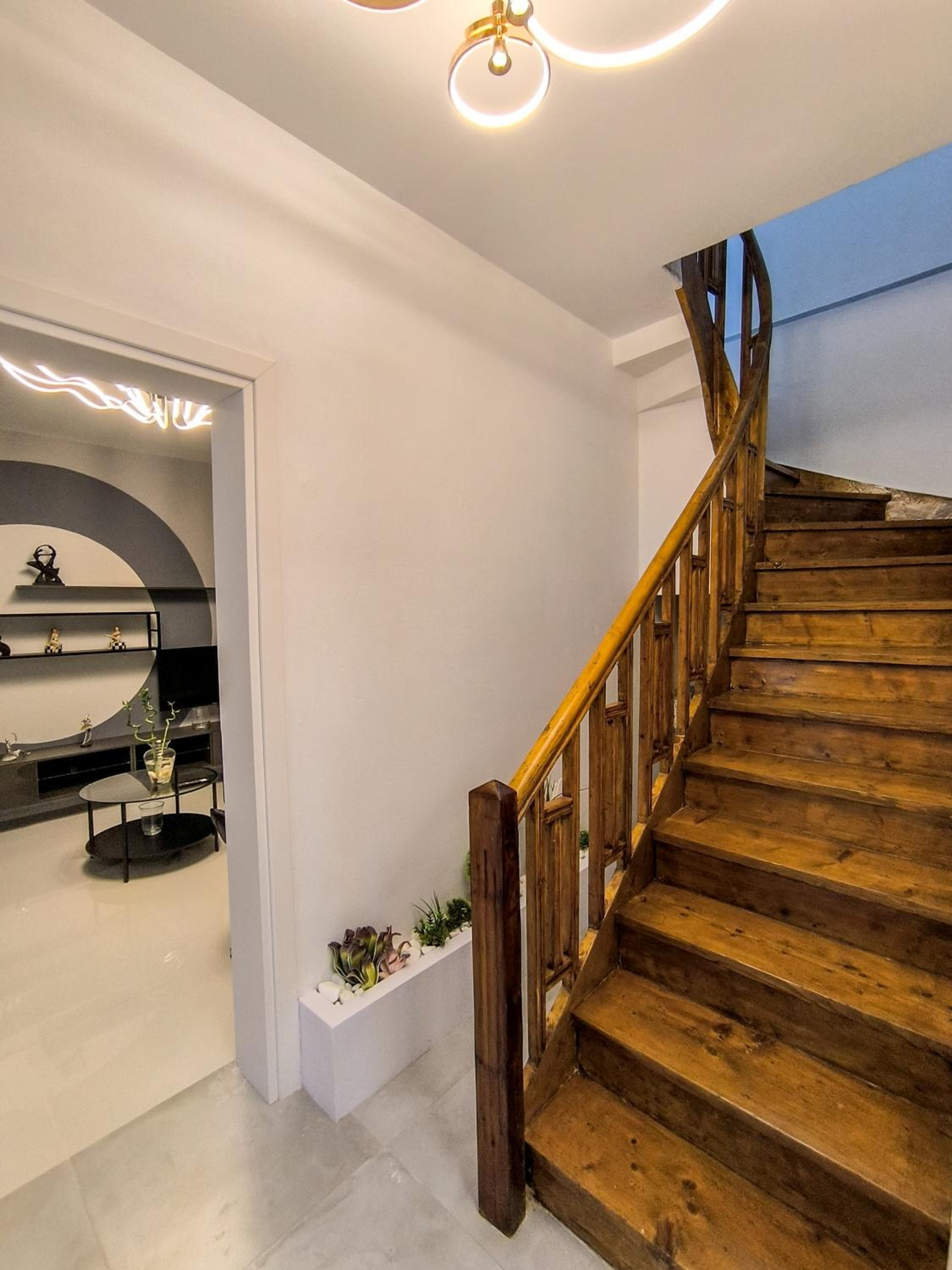 Ermina House