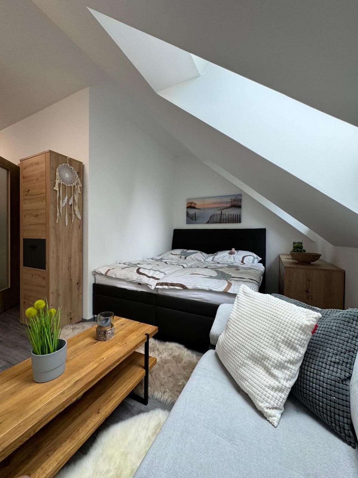 Apartmány Rak Jestřábí