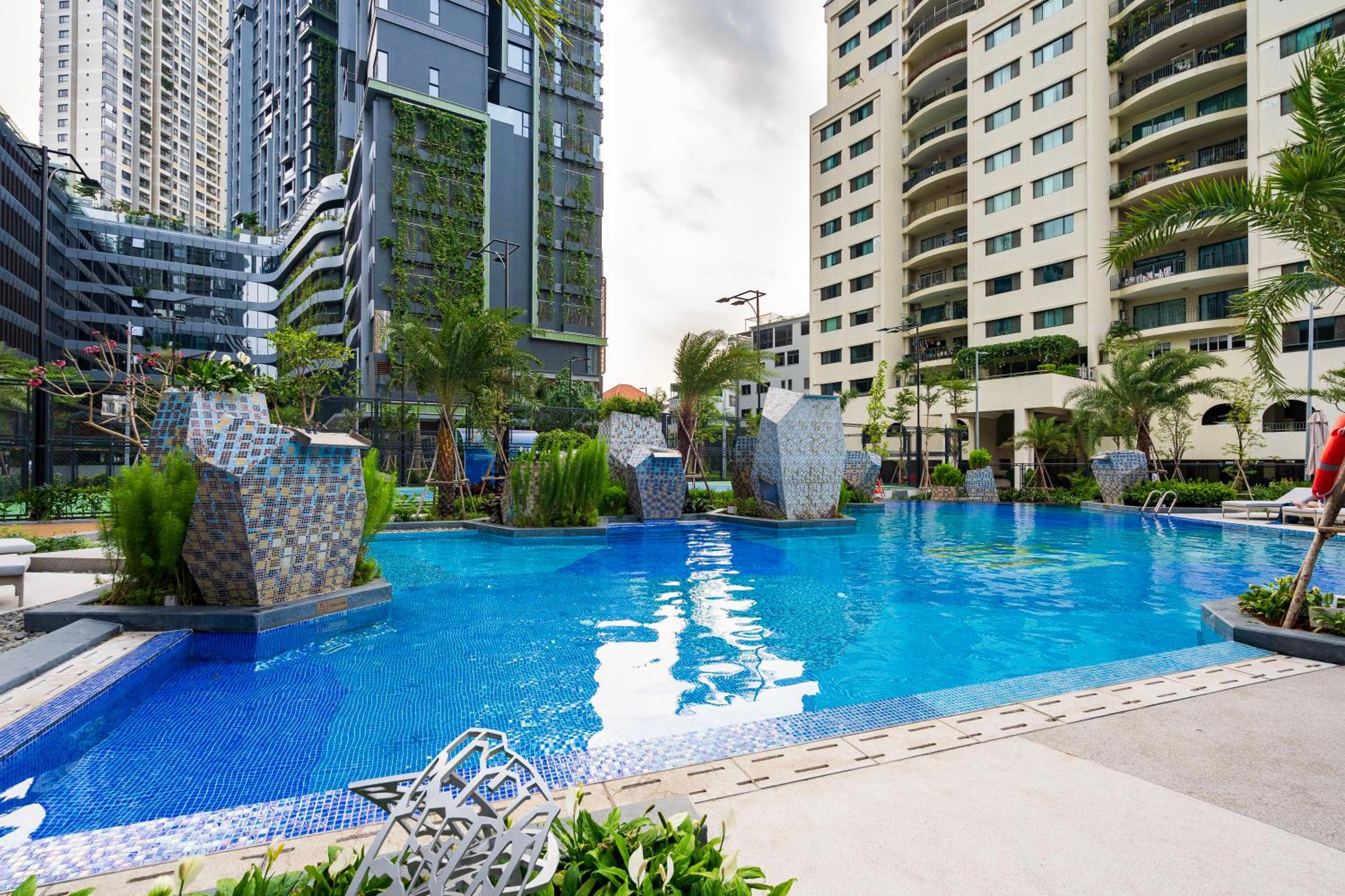 Lumiere Riverside Condotel in HCMC