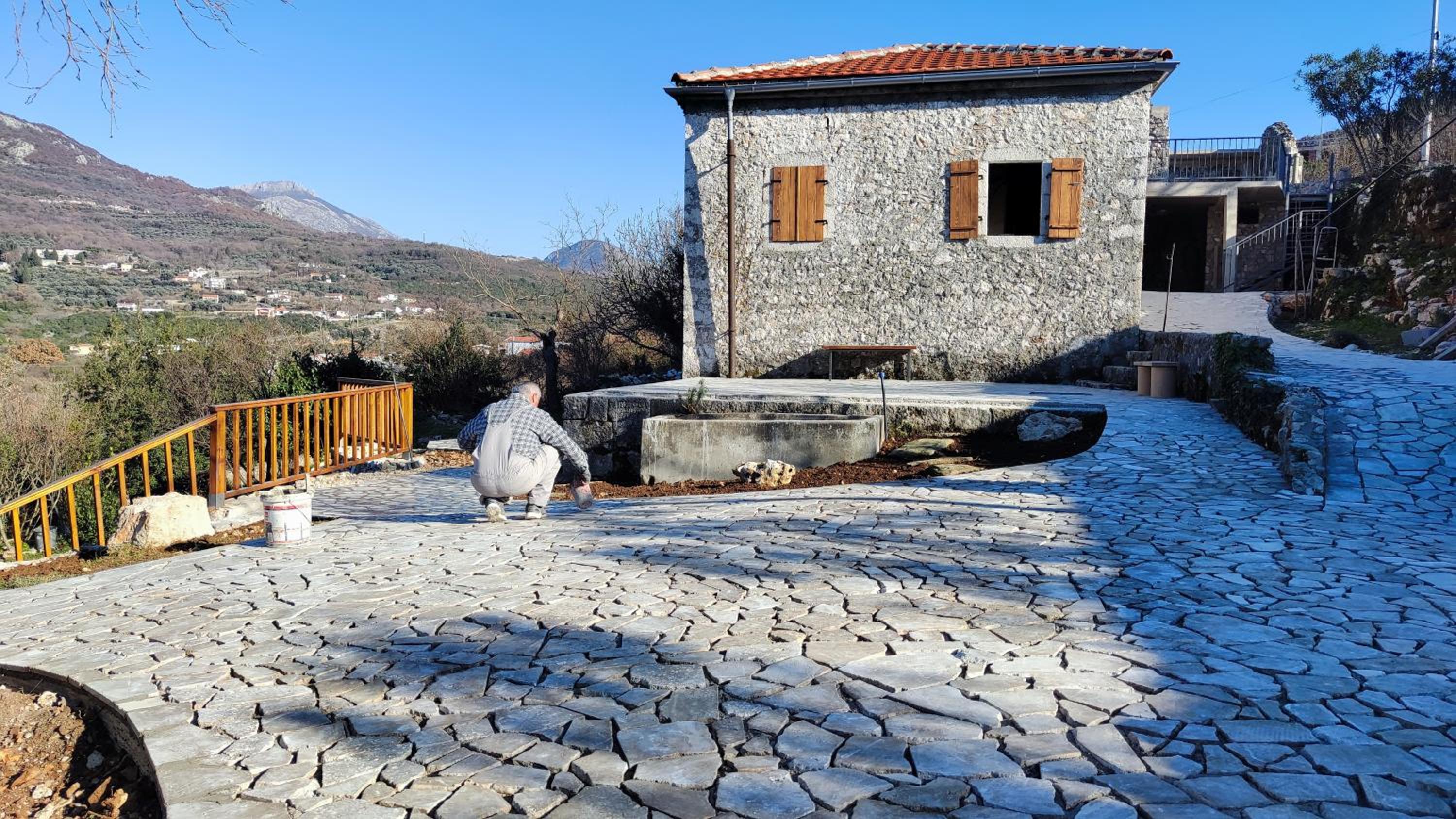 Montenegro Tower - sleep in a tent