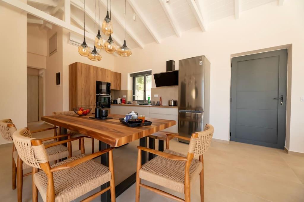 Mani Senses Luxury Villa