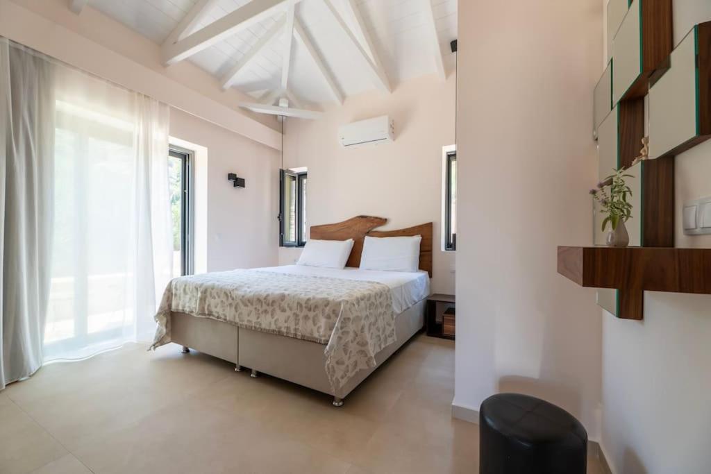 Mani Senses Luxury Villa