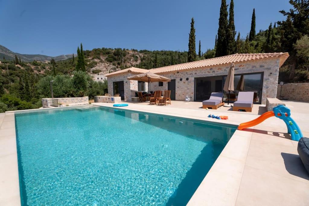 Mani Senses Luxury Villa