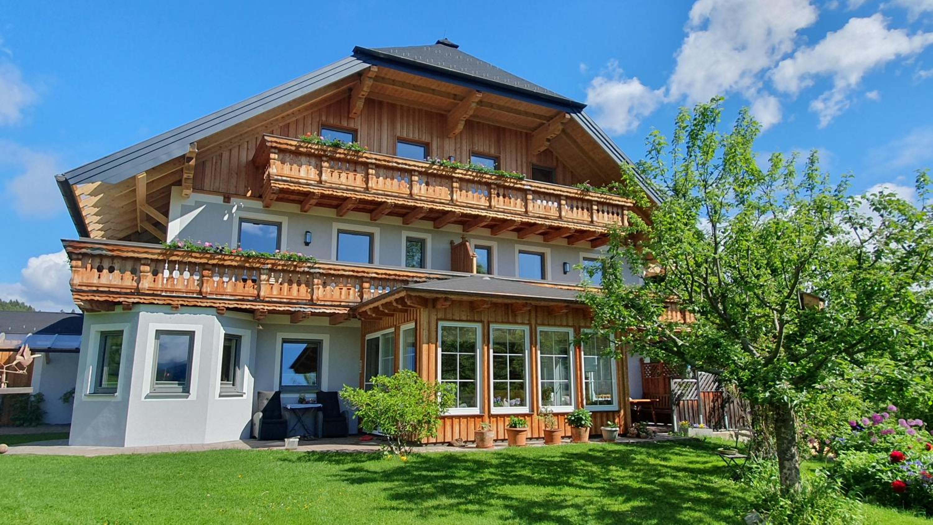 Ferienwohnungen Haus-Holzer view 4
