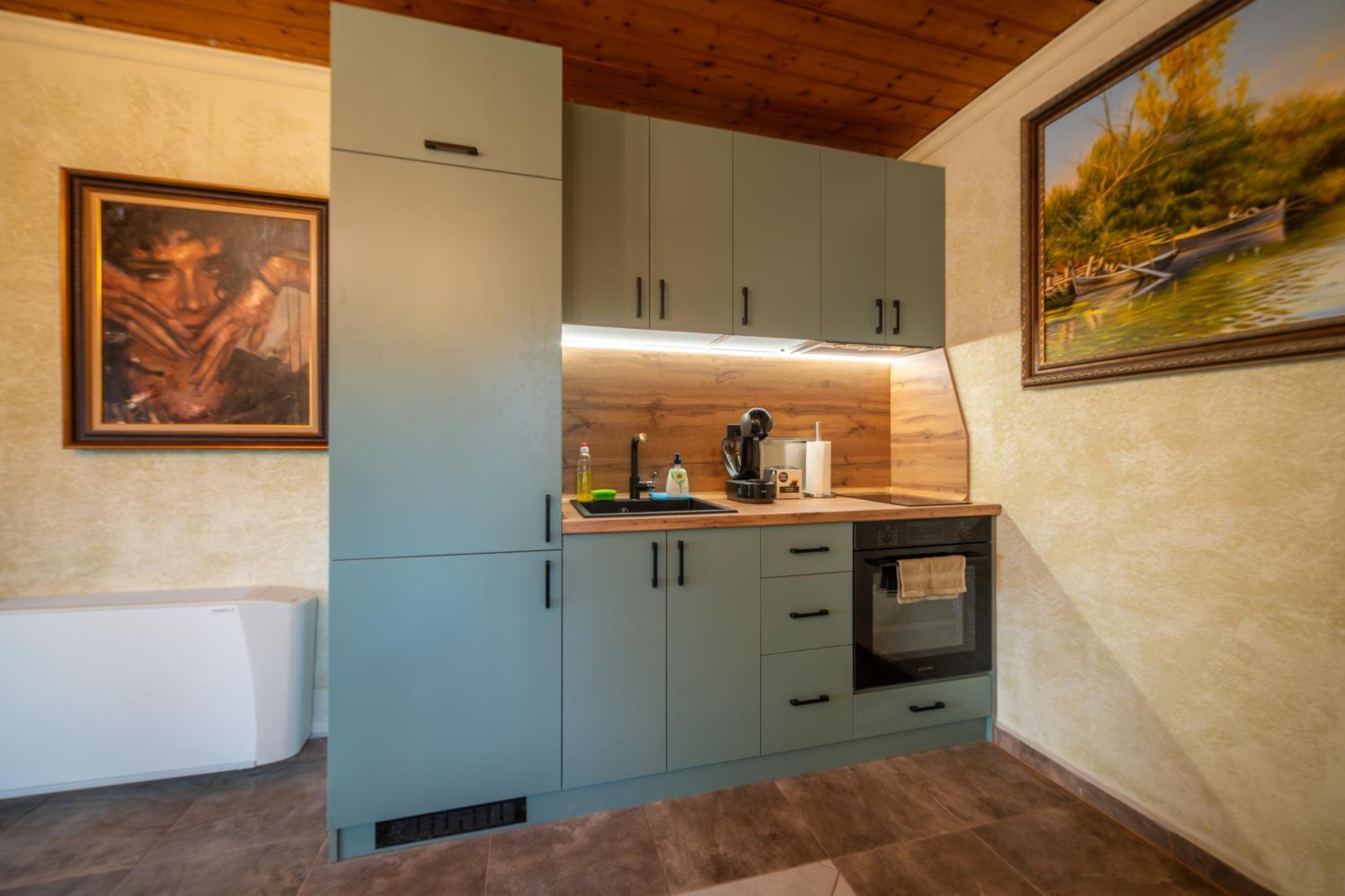 Stella Guesthouse