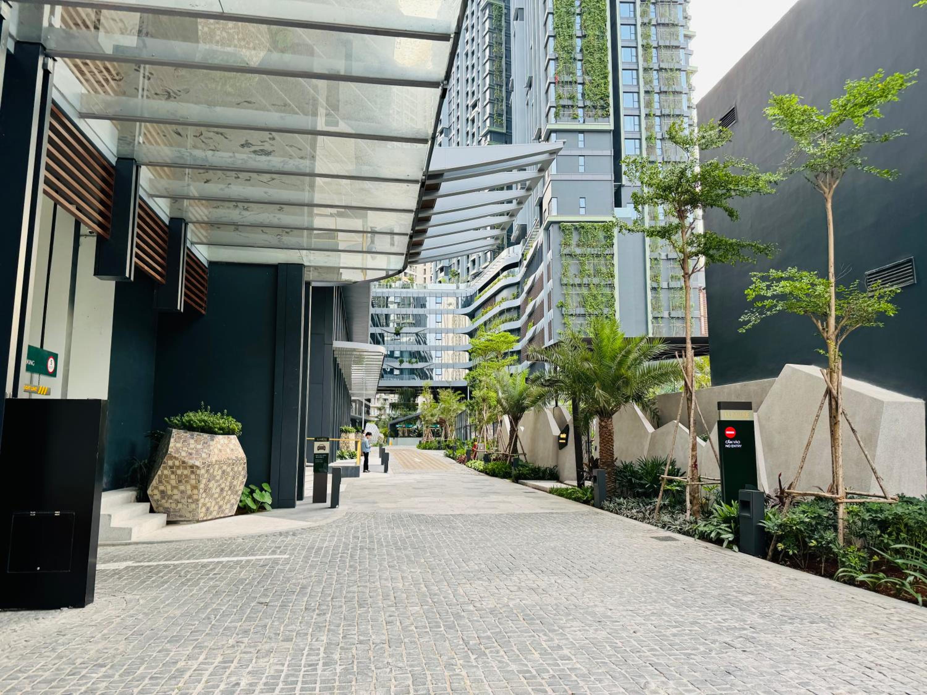 Lumiere Riverside Condotel in HCMC