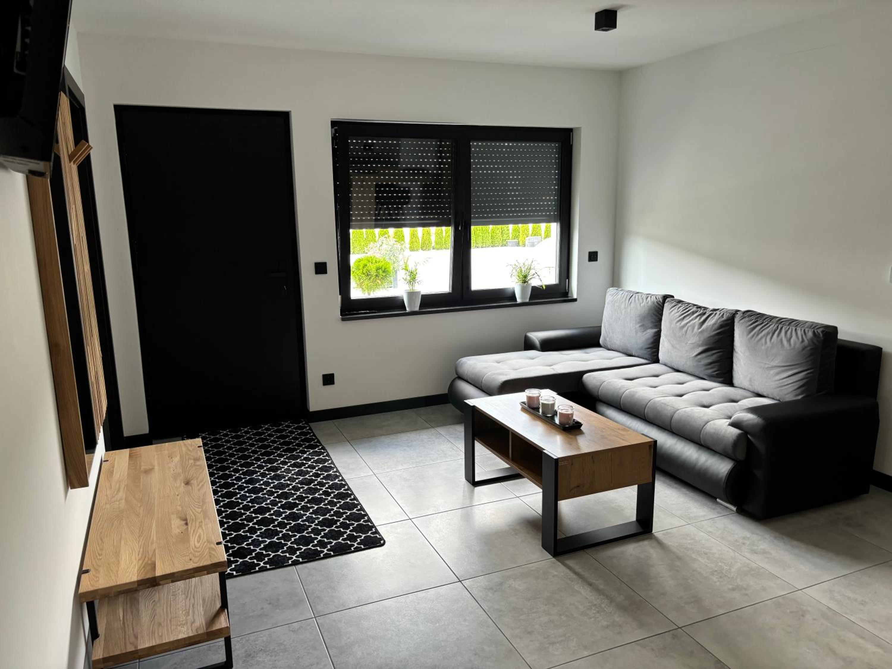 A7 Apartment 1