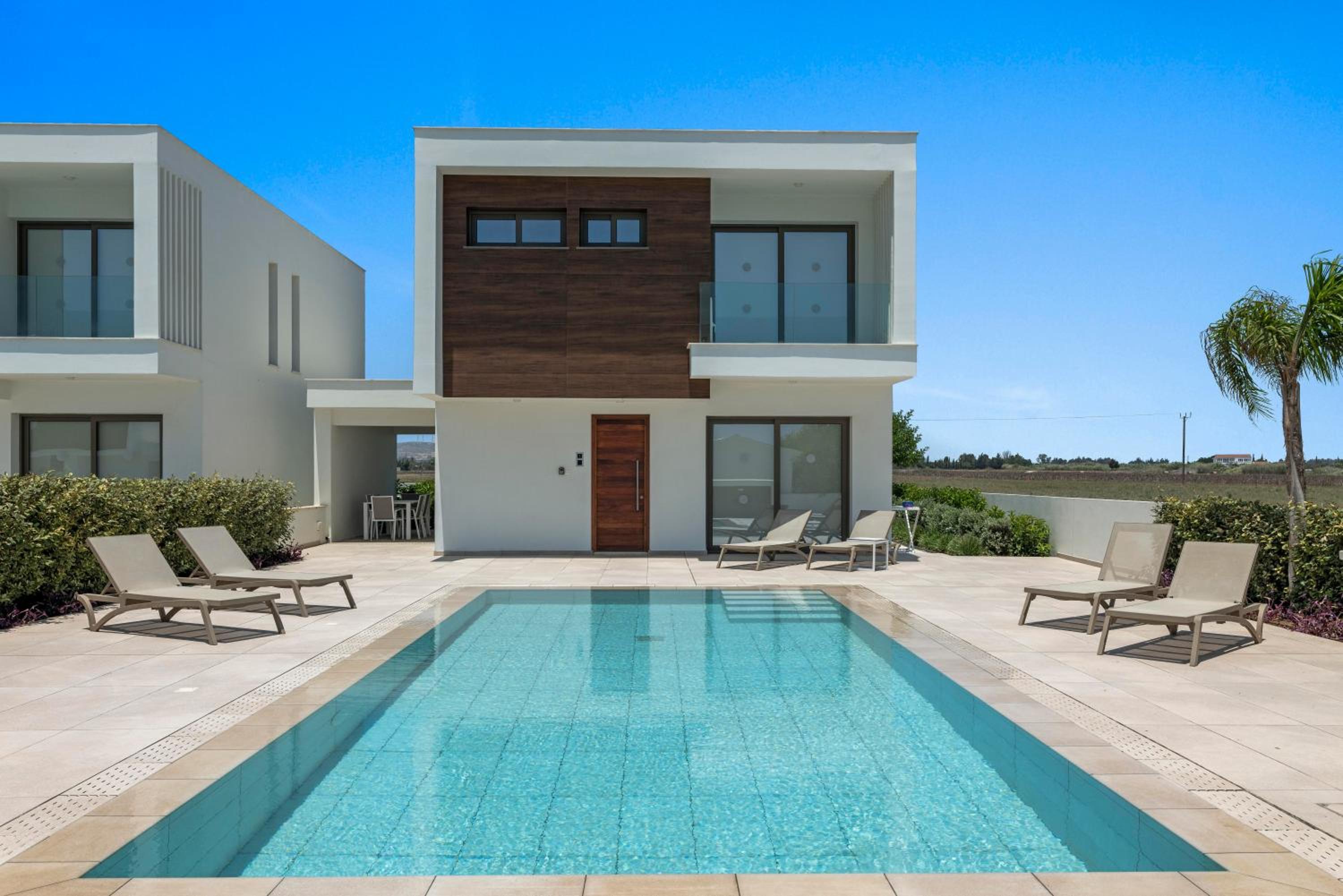 Serenity Waves Villa 9